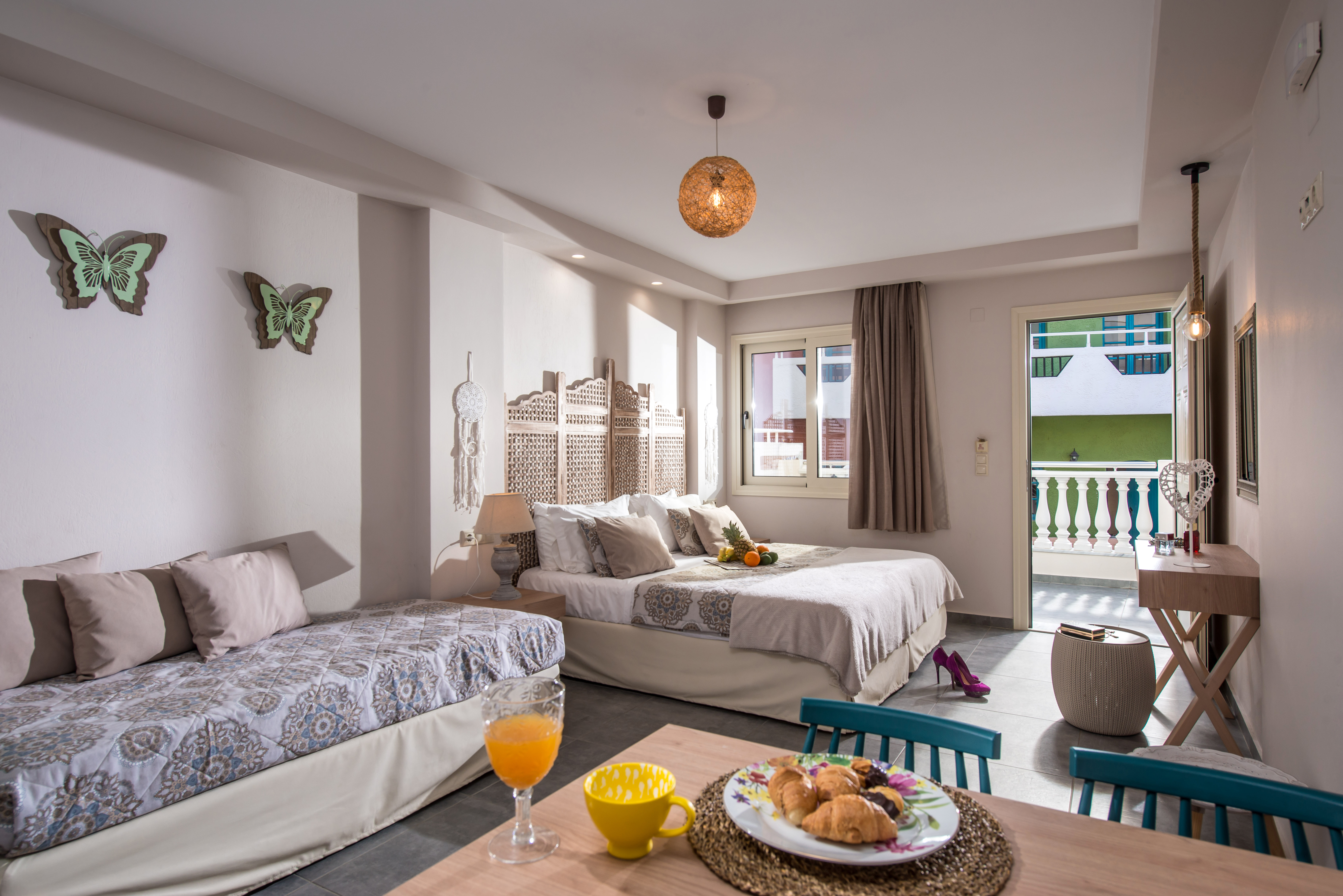 Studio Superior Capacity 3