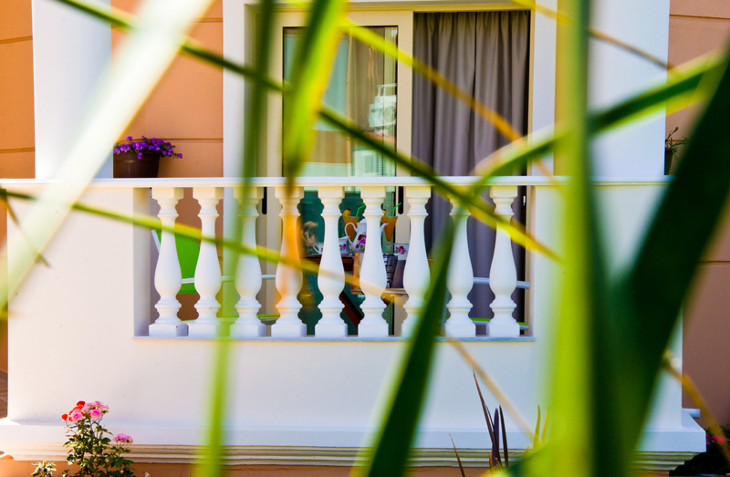 Studio Superior Capacity 3