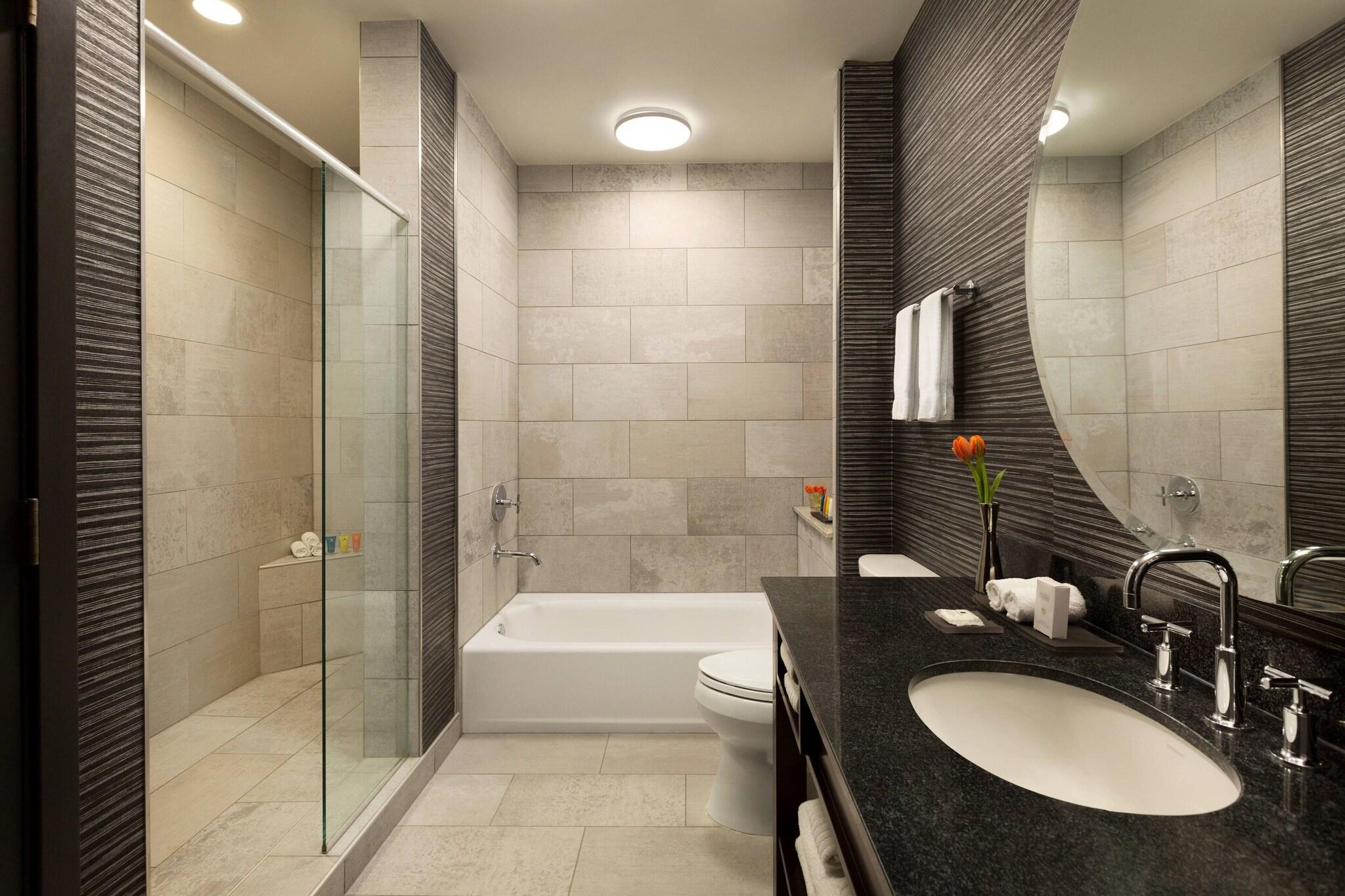 Suite Pool View Two Double Beds