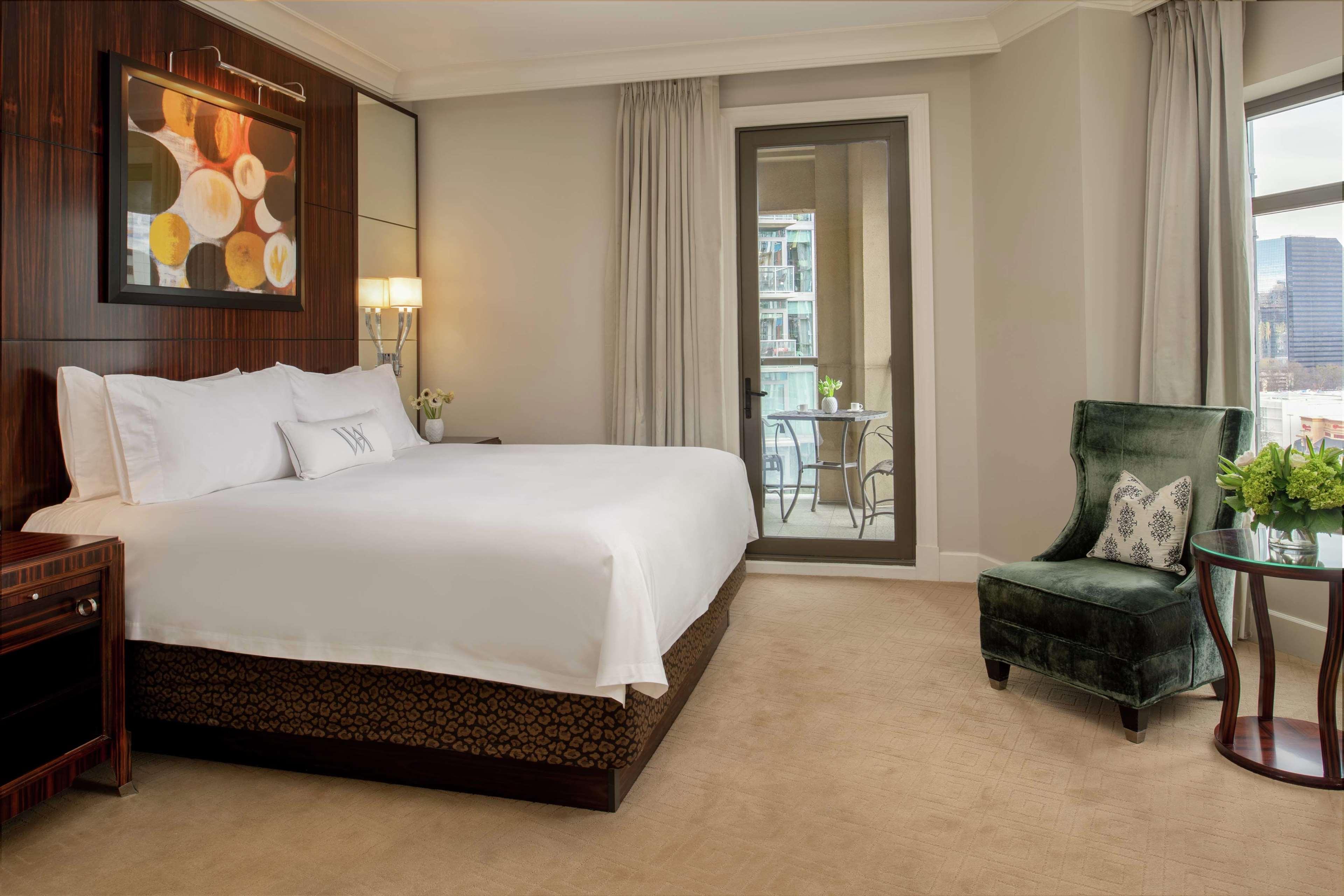 Junior Suite King Size Bed