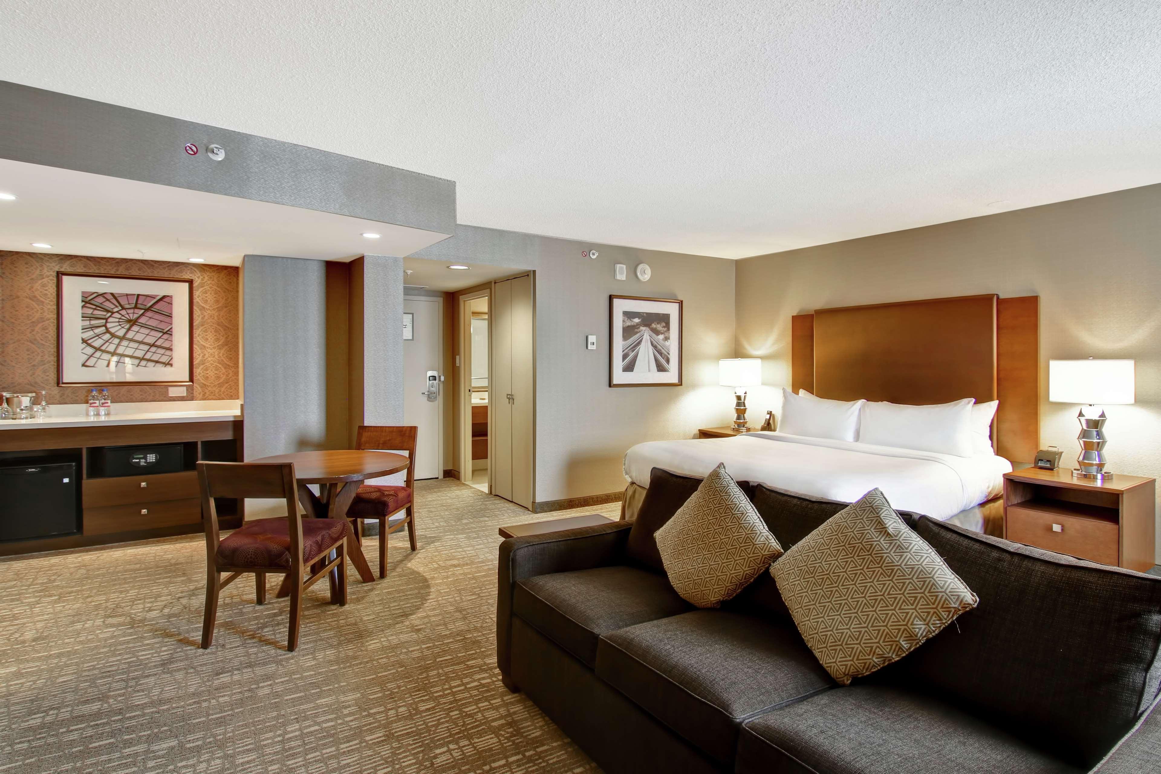 Junior Suite King Bed Non Smoking