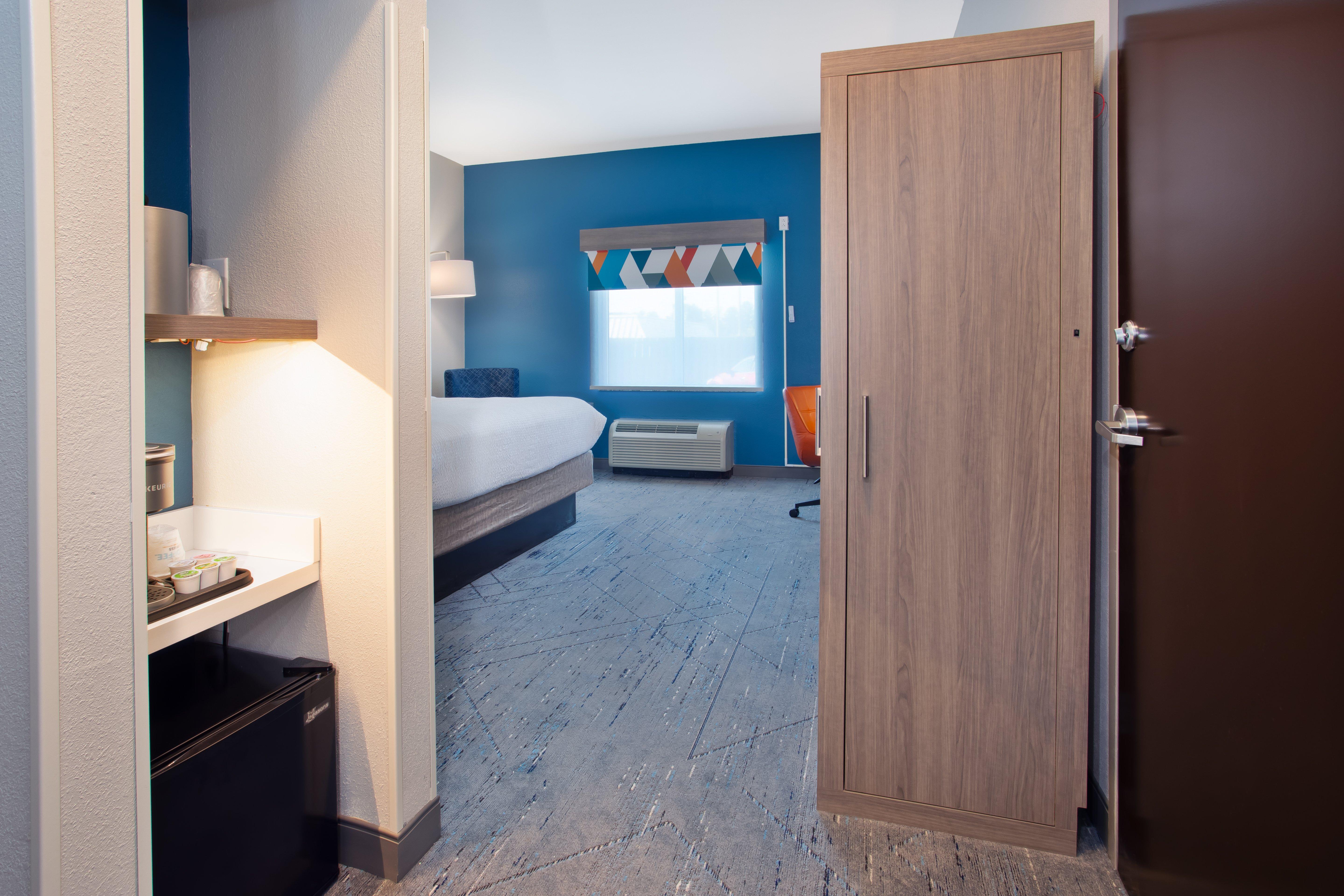 Double Accessible King Size Bed