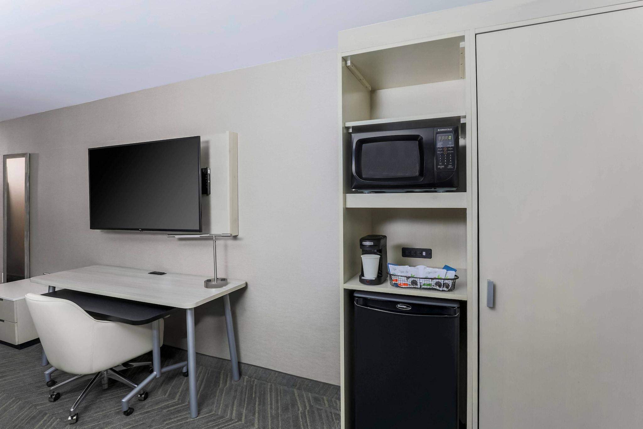 Double Accessible King Size Bed