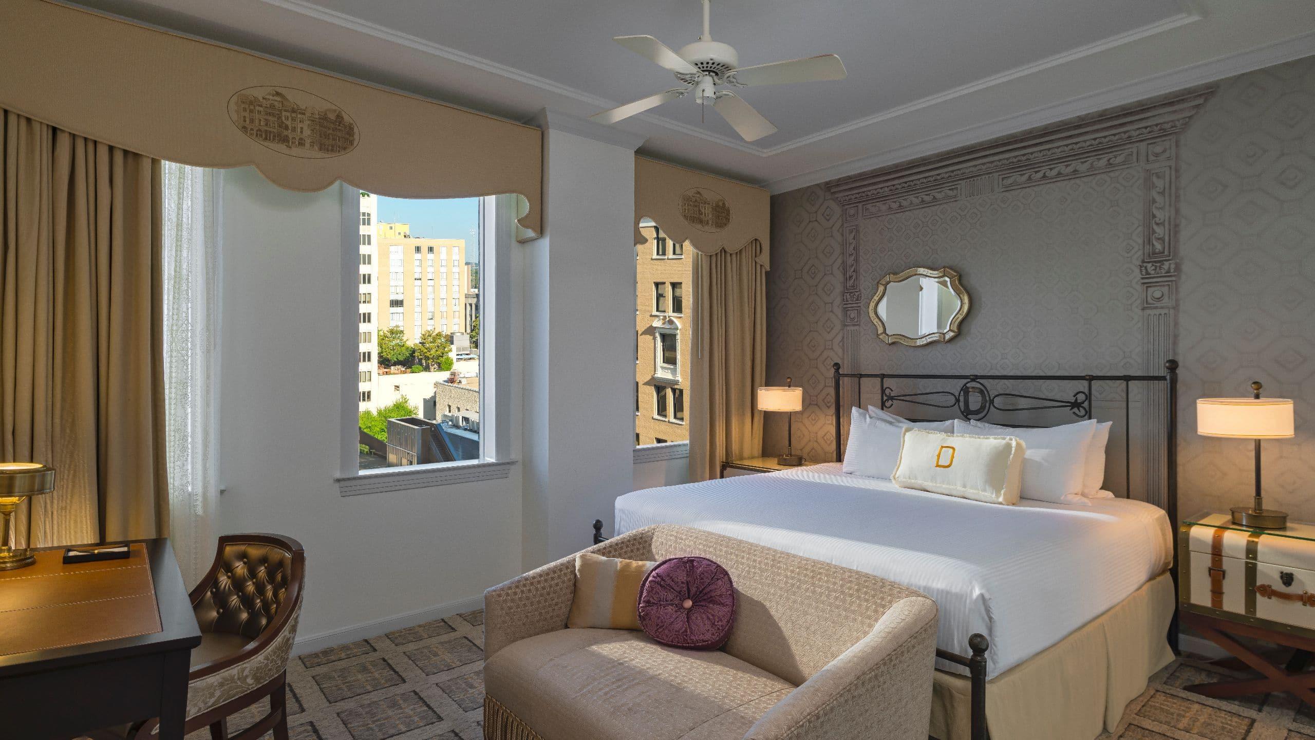 Room City View Queen Bed