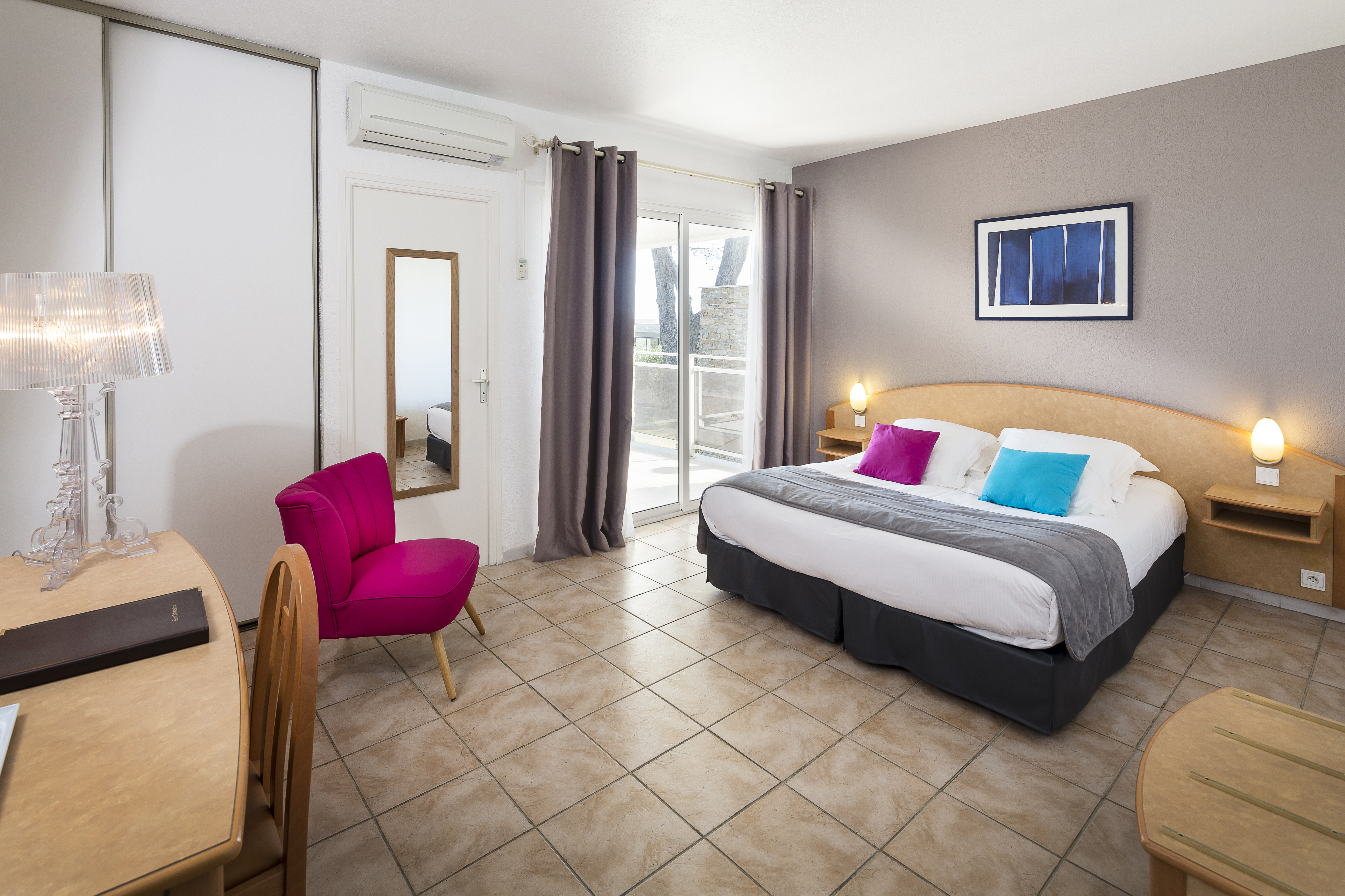 Double or Twin Standard