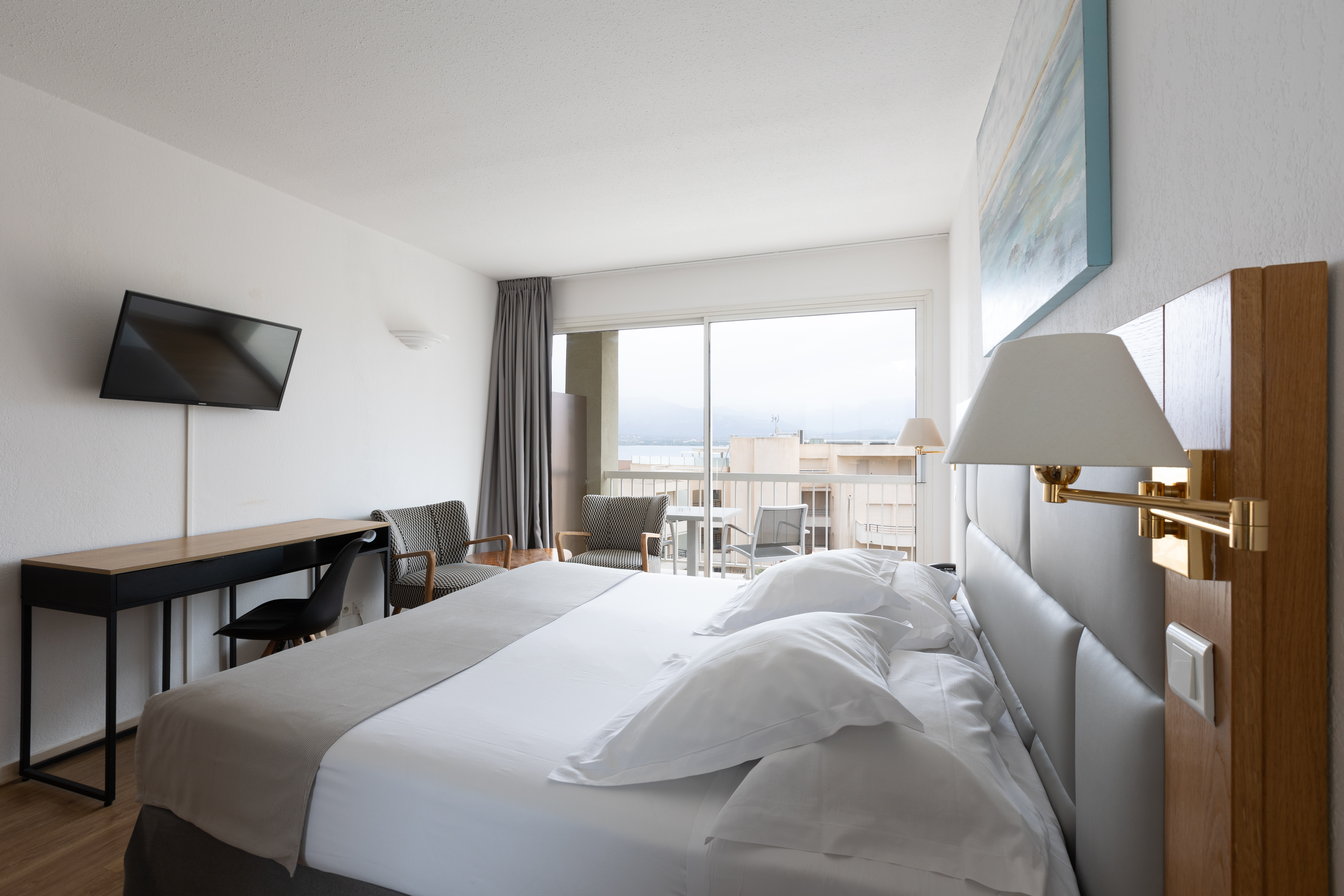 Double or Twin Executive