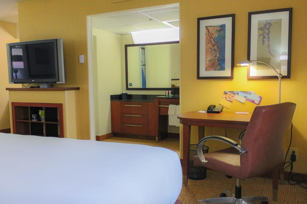 Double King Bed Non Smoking