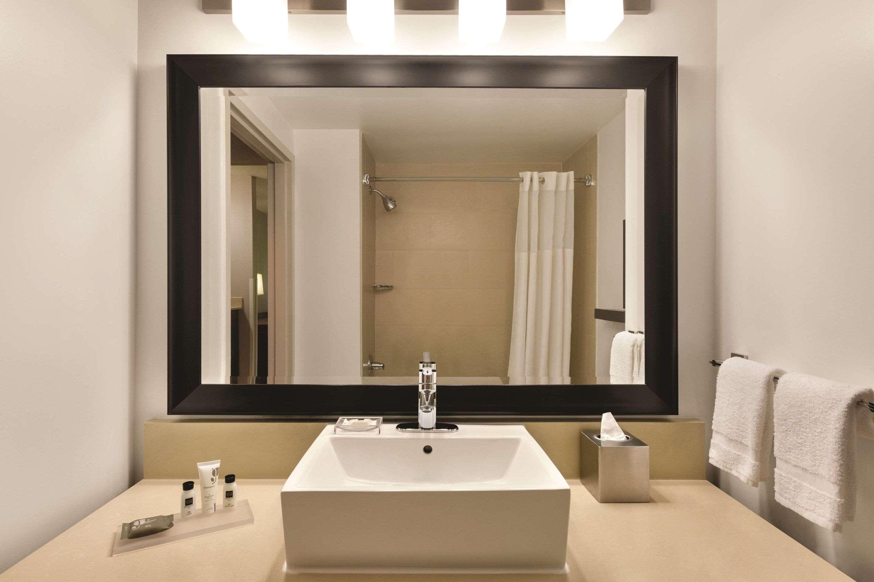 Double Accessible King Size Bed