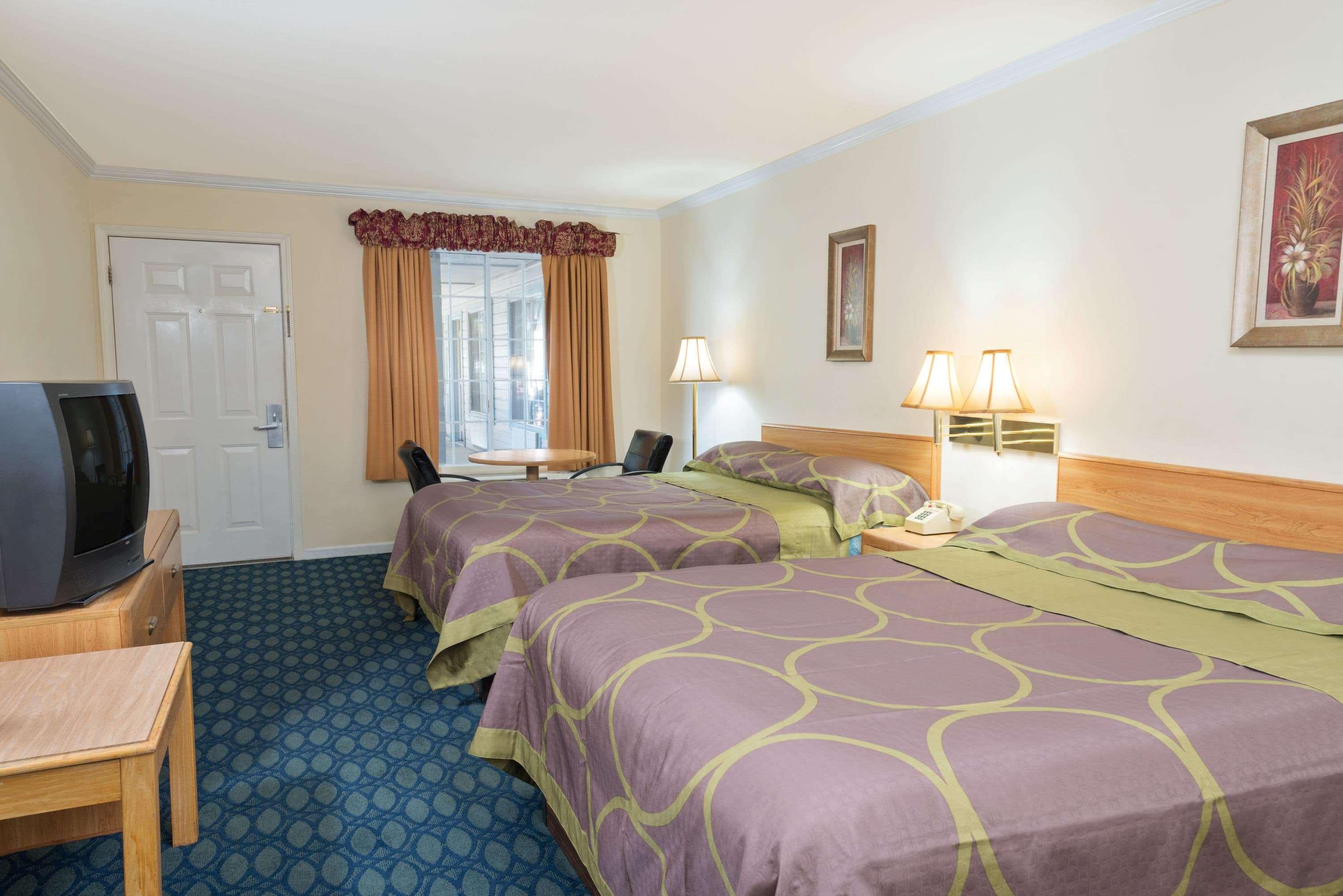 Double Two Queen Beds