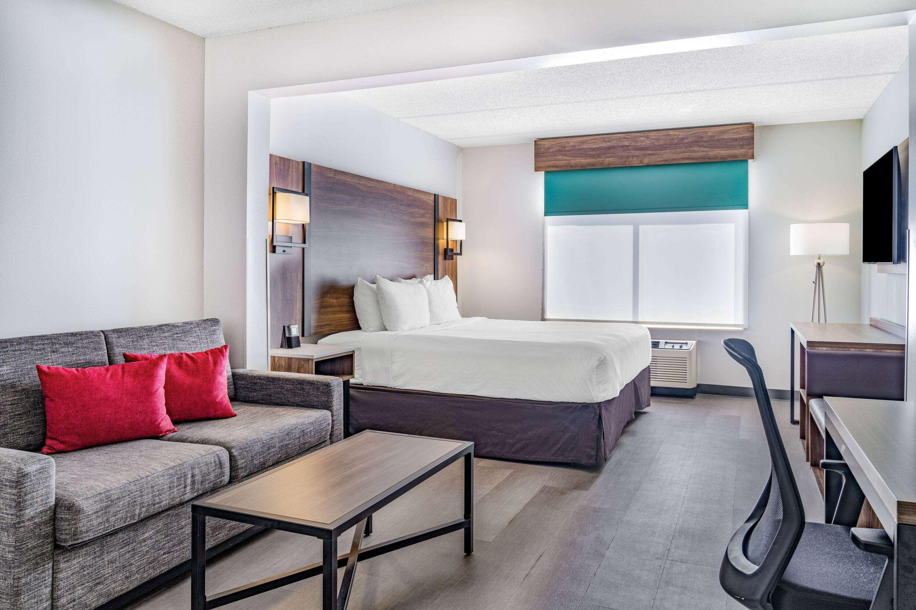 Double King Bed Non Smoking