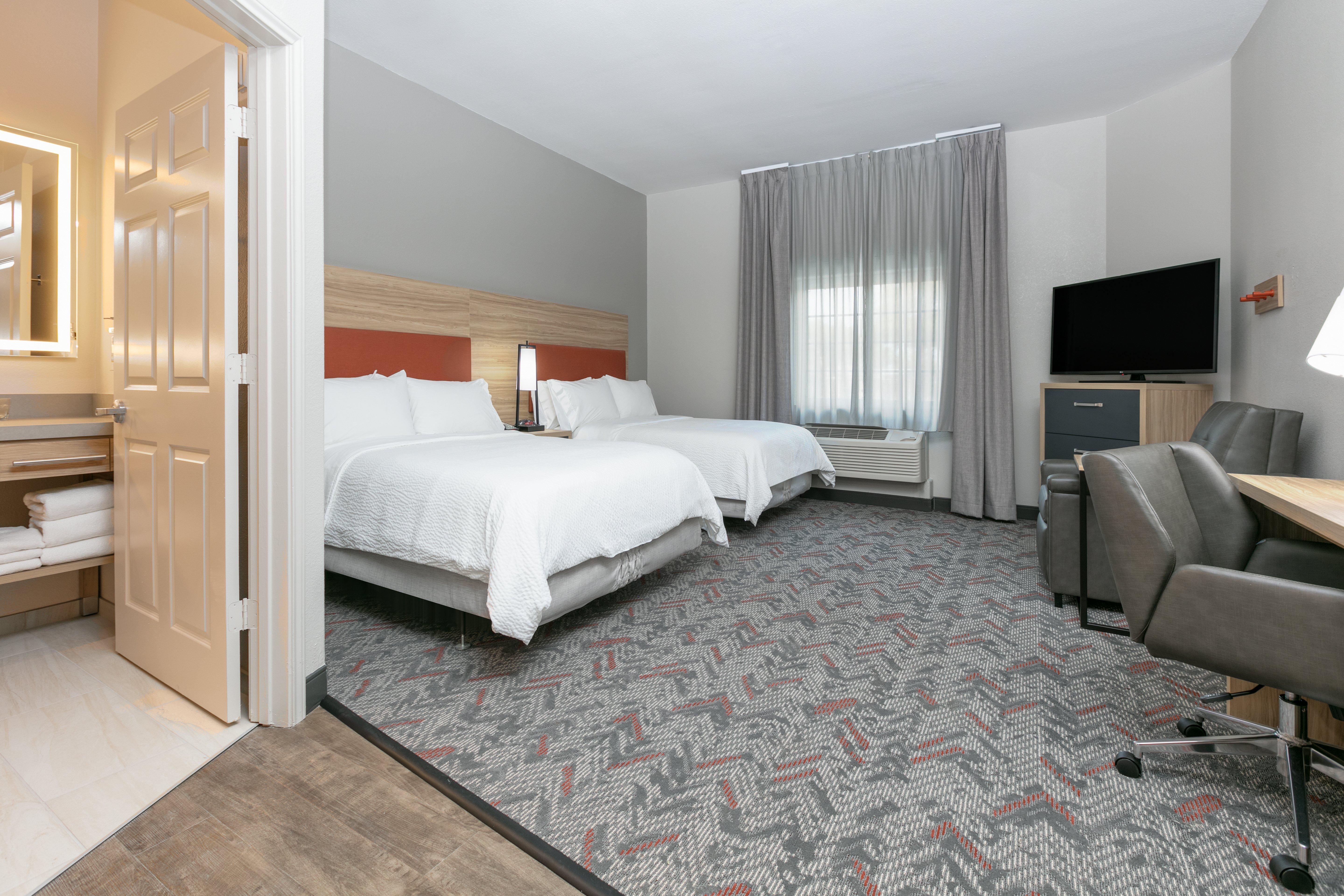 Studio with Kitchenette