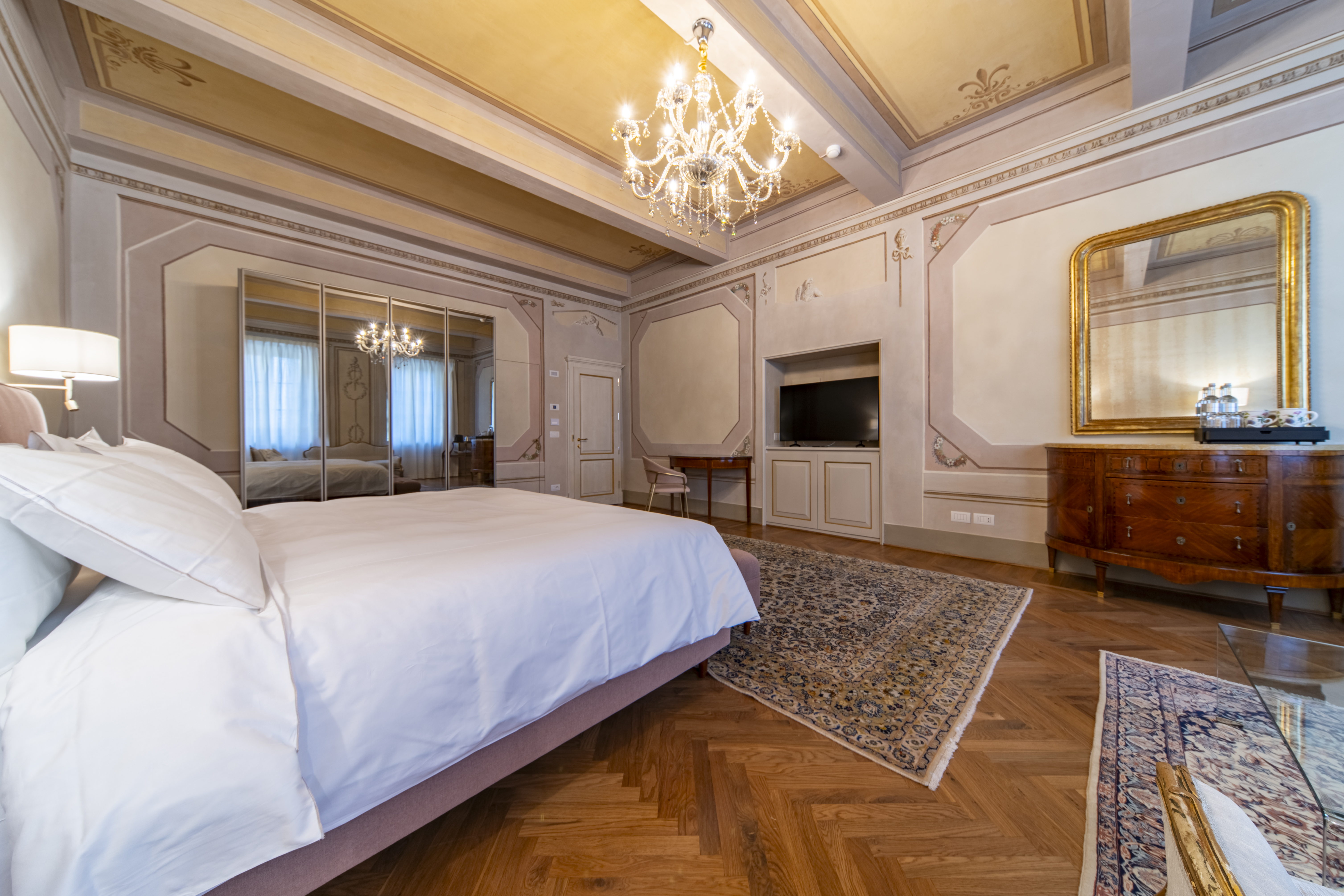 Double or Twin Deluxe