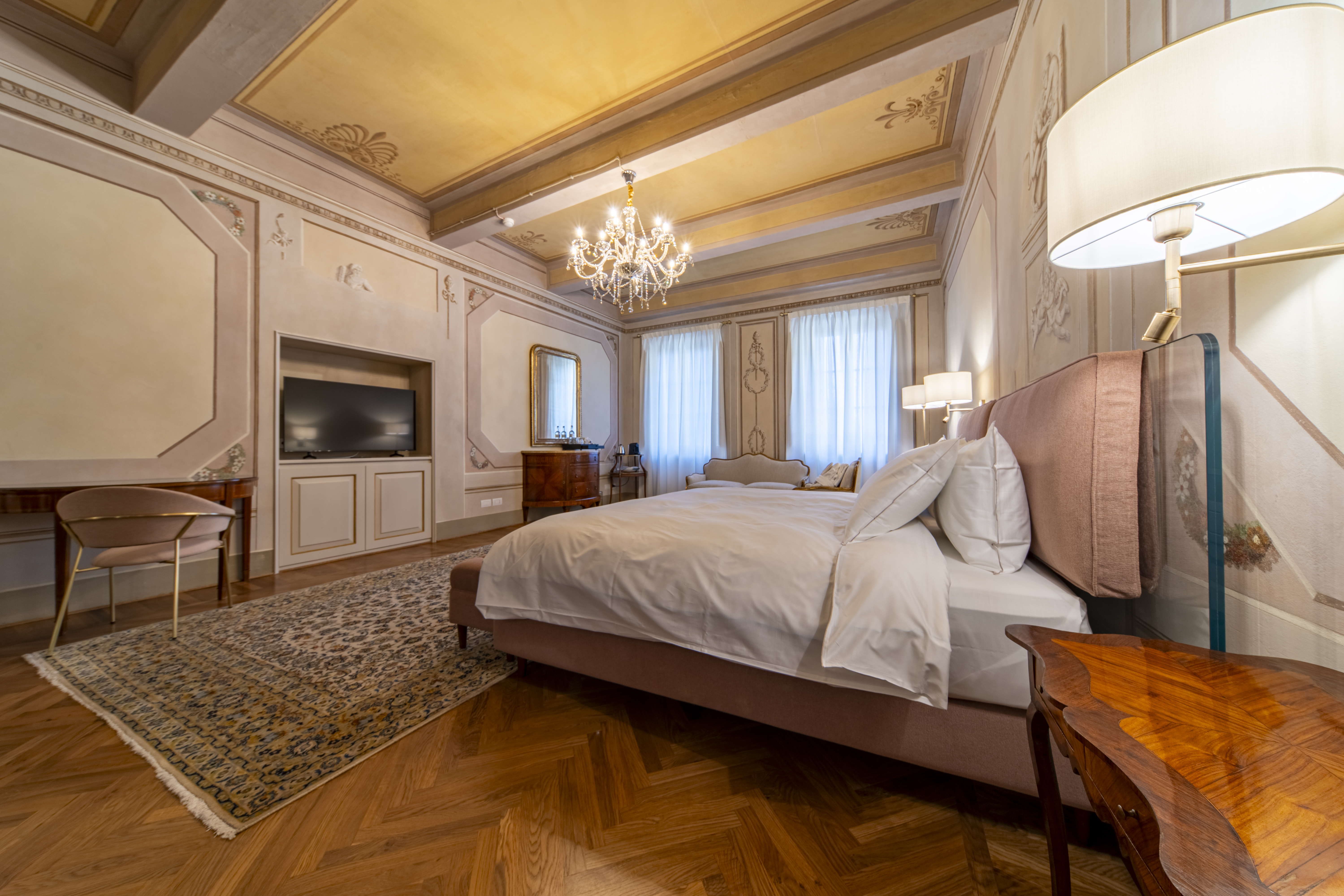 Double or Twin Deluxe