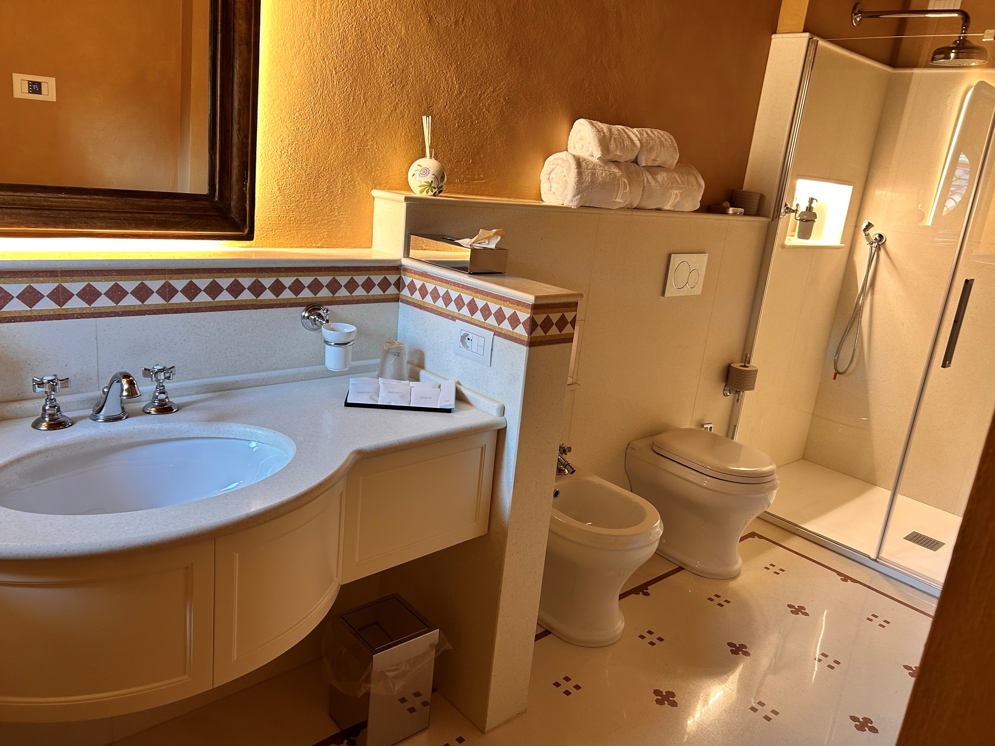 Double or Twin Superior