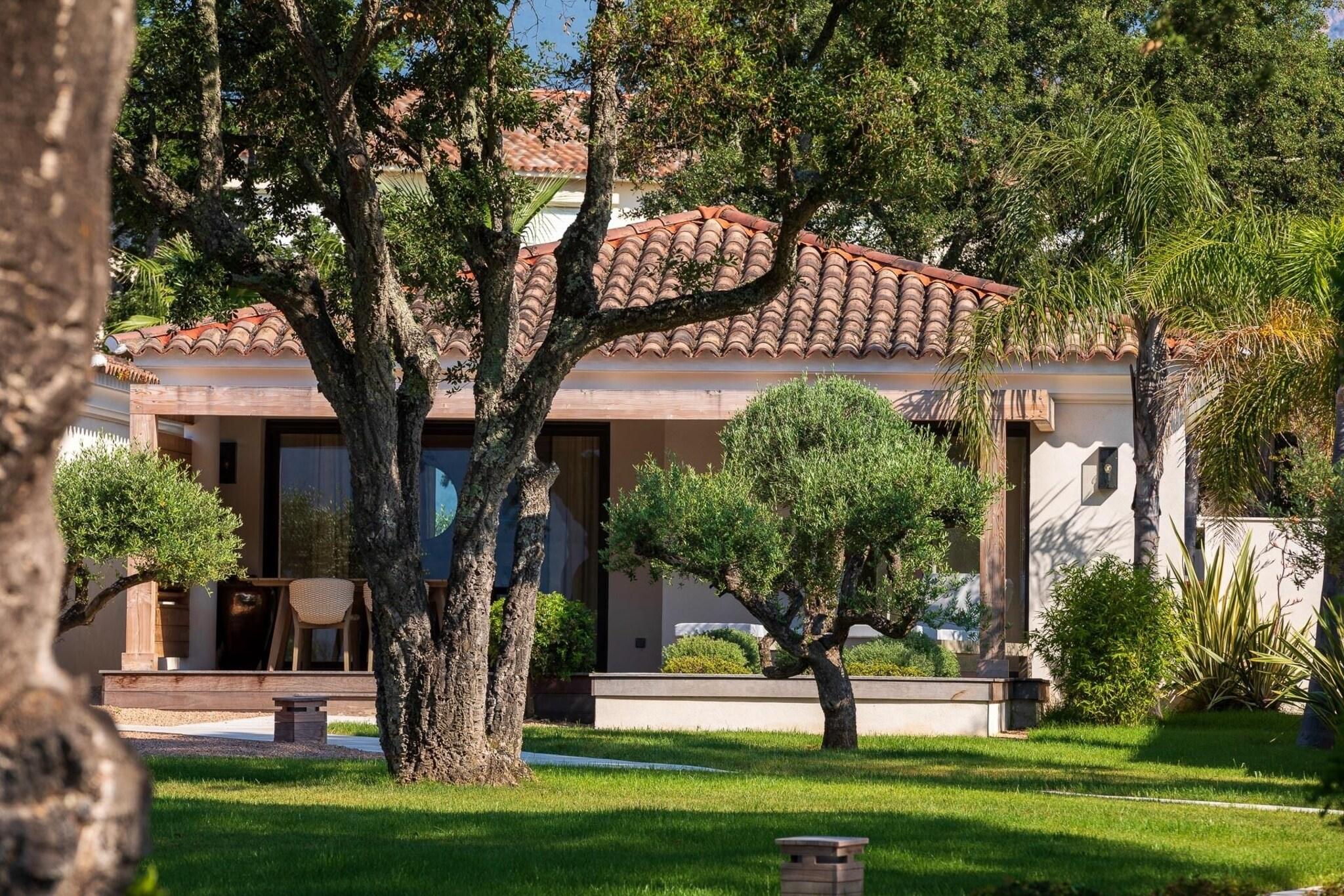 Quadruple Three Beds