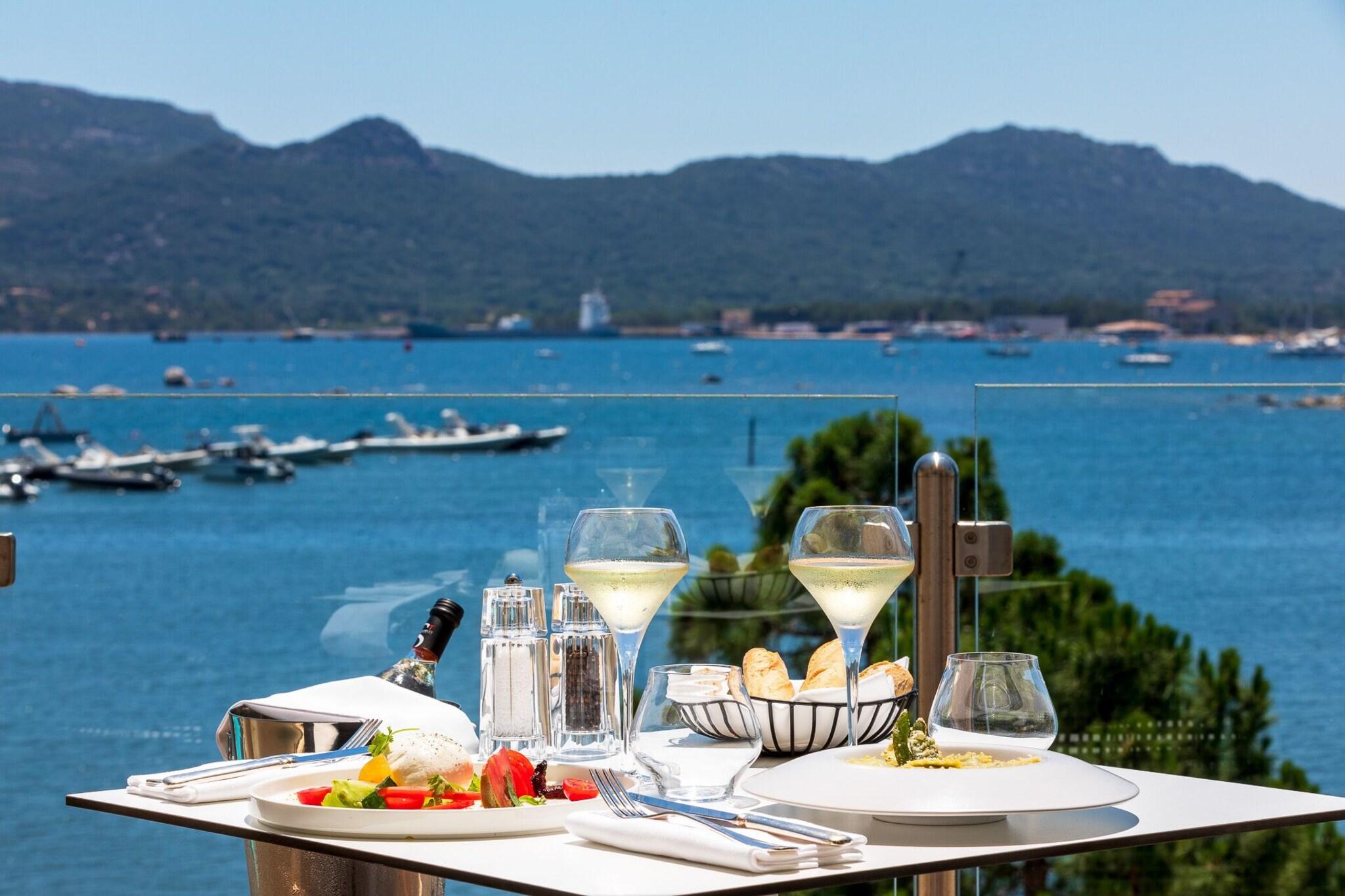 Double Deluxe Sea View