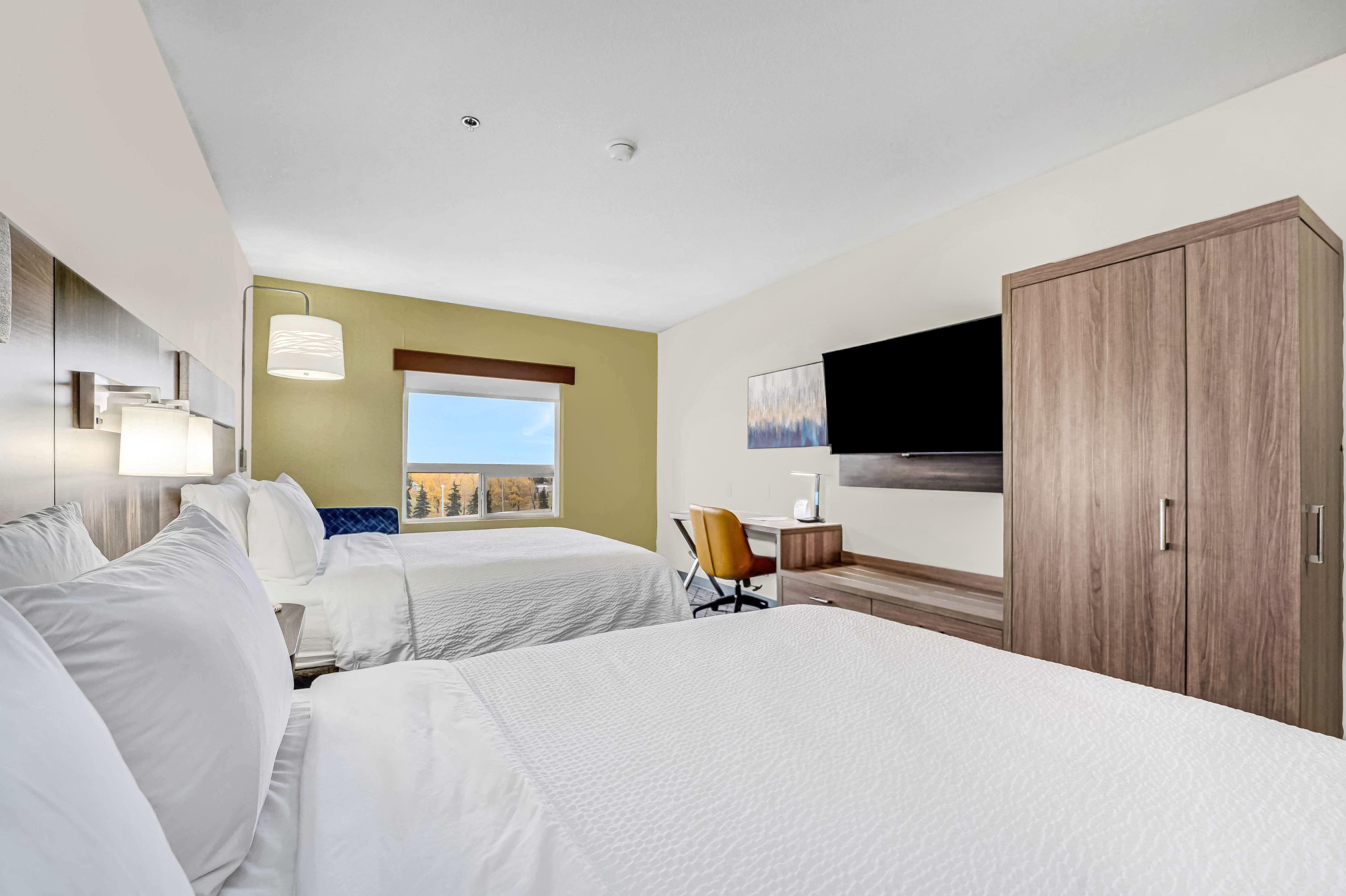 Double Two Queen Beds