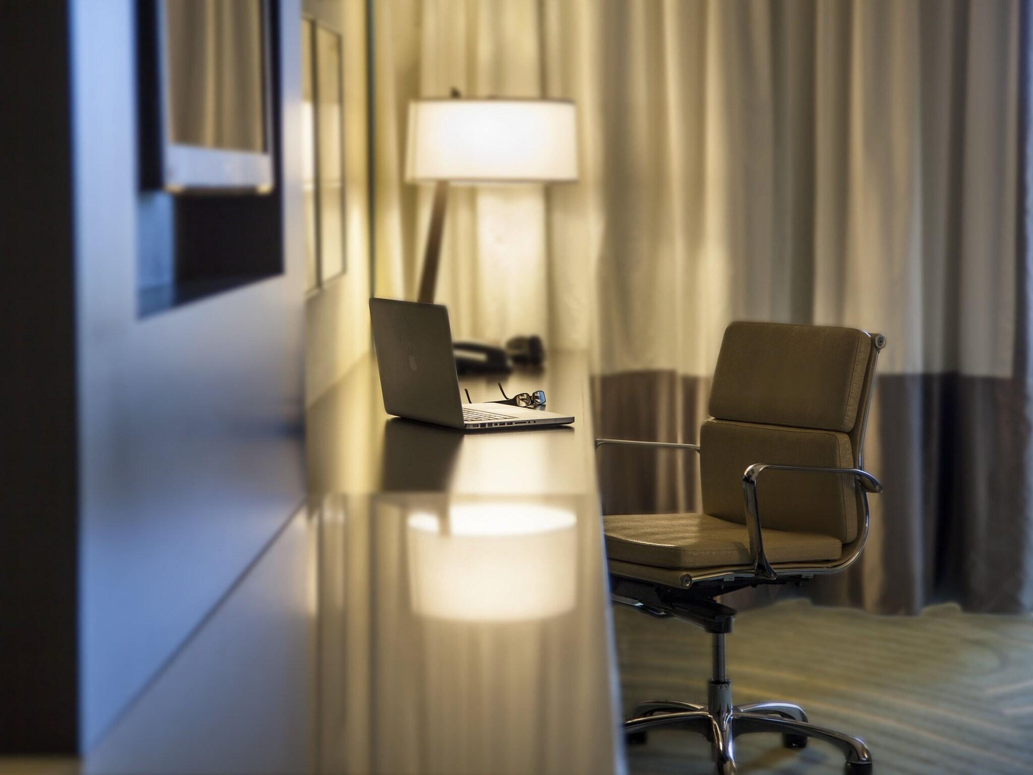 Room Accessible with Views