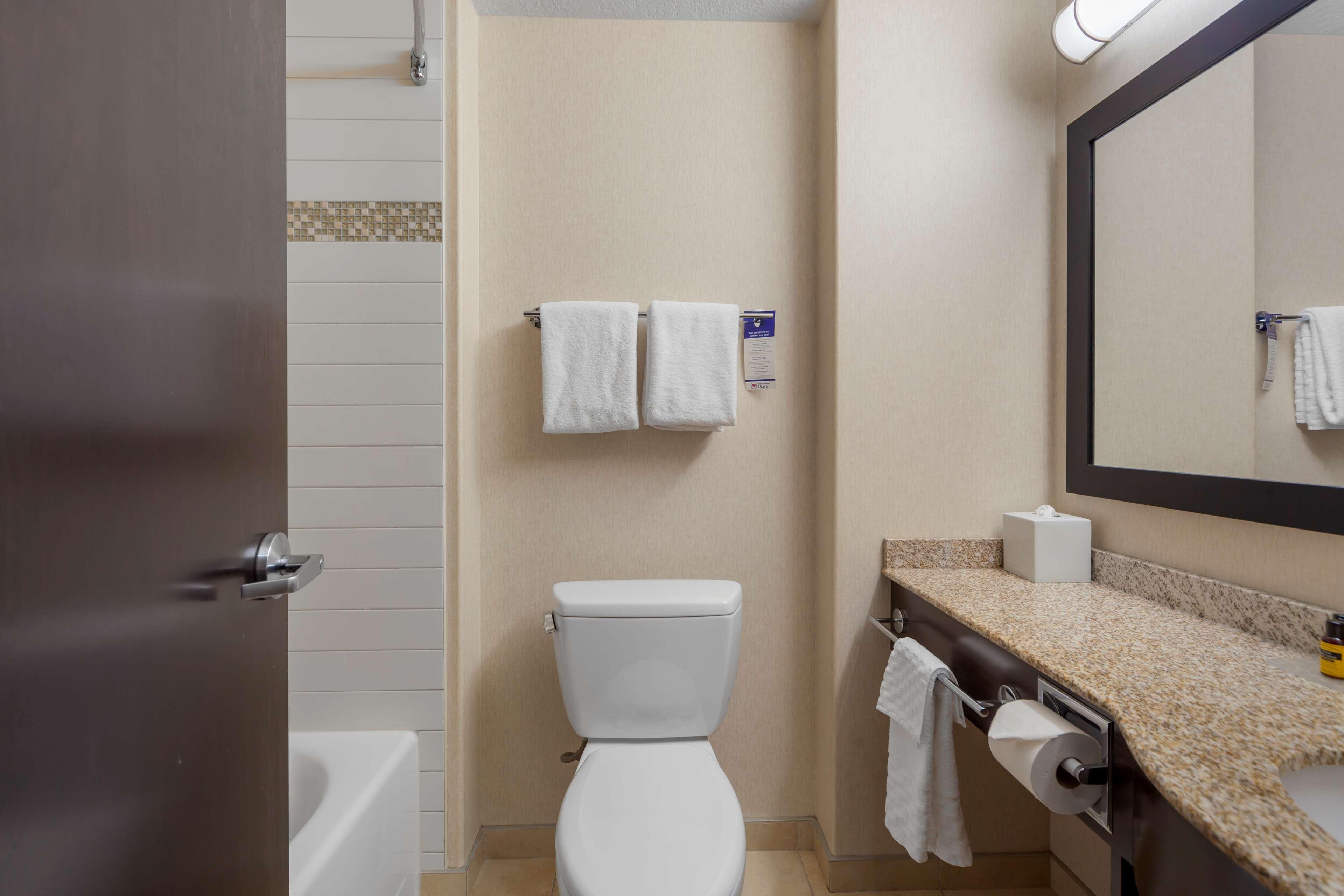 Junior Suite King Size Bed