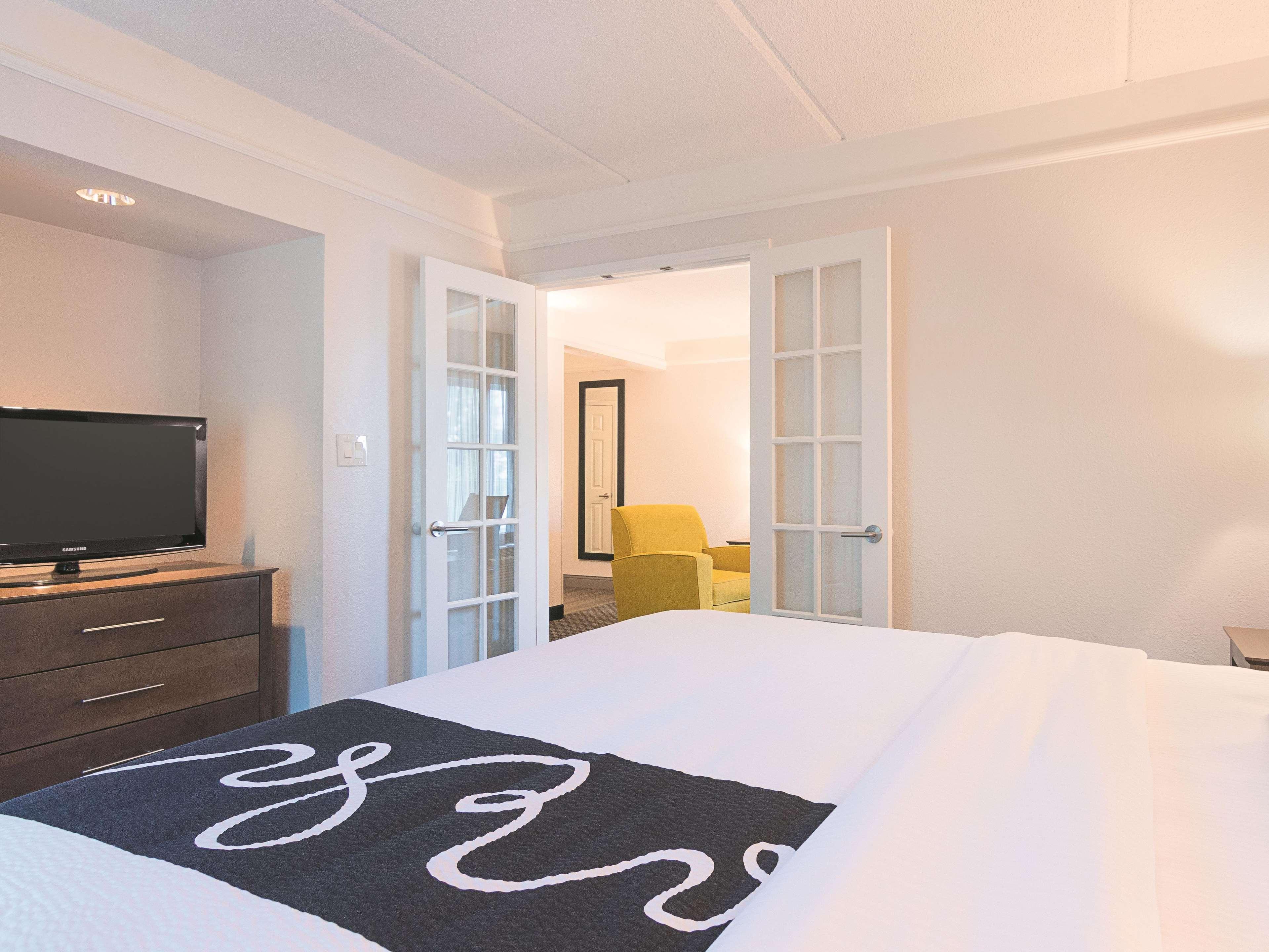 Suite King Bed Non Smoking