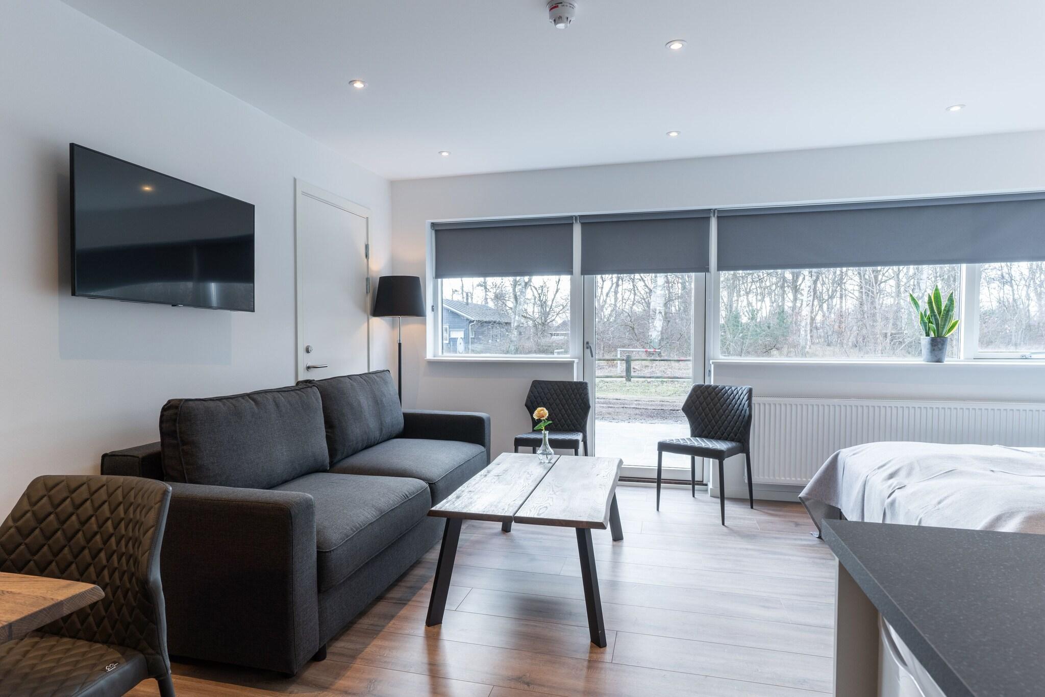 Apartment with Kitchenette