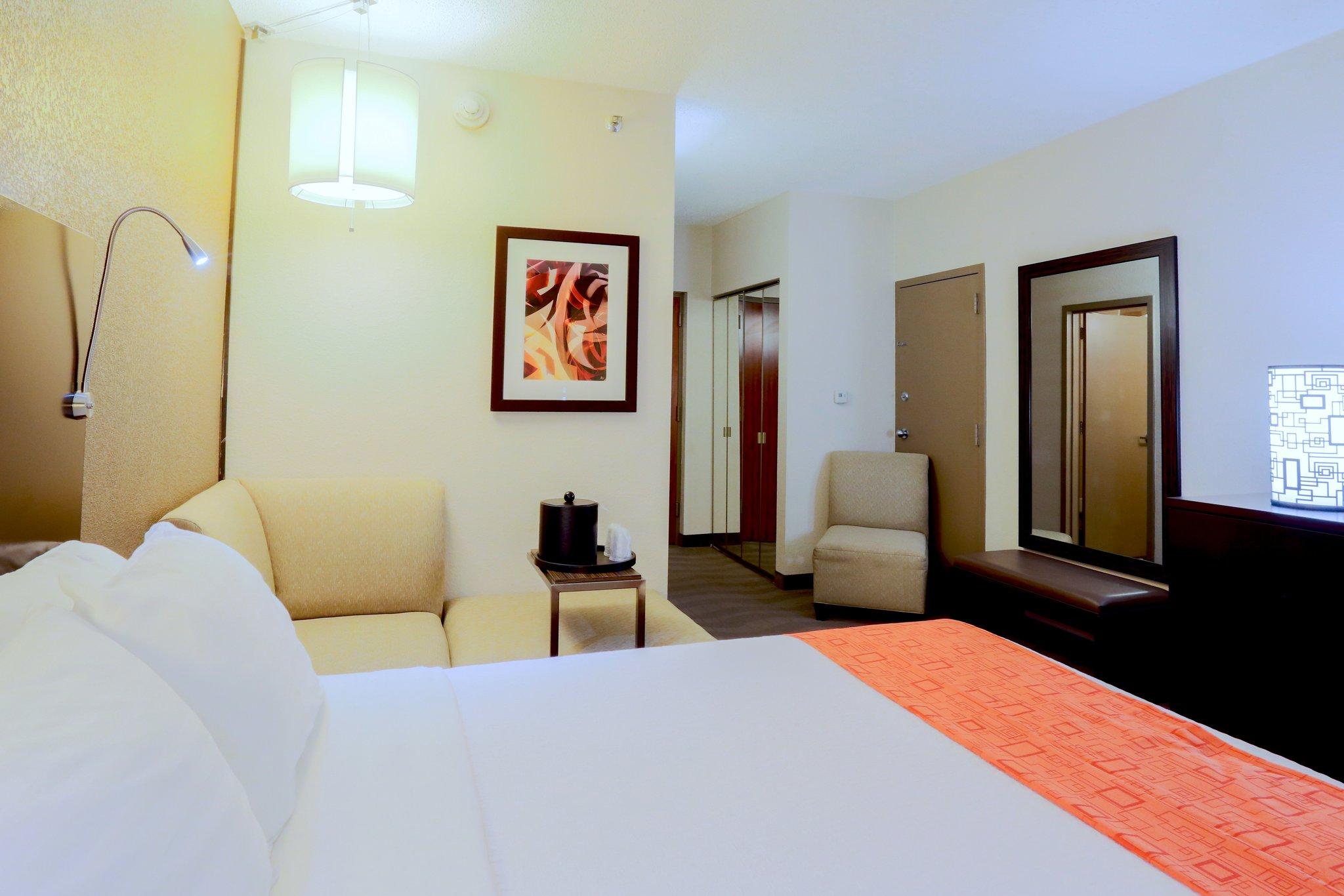 Double Two Double Beds Non Smoking