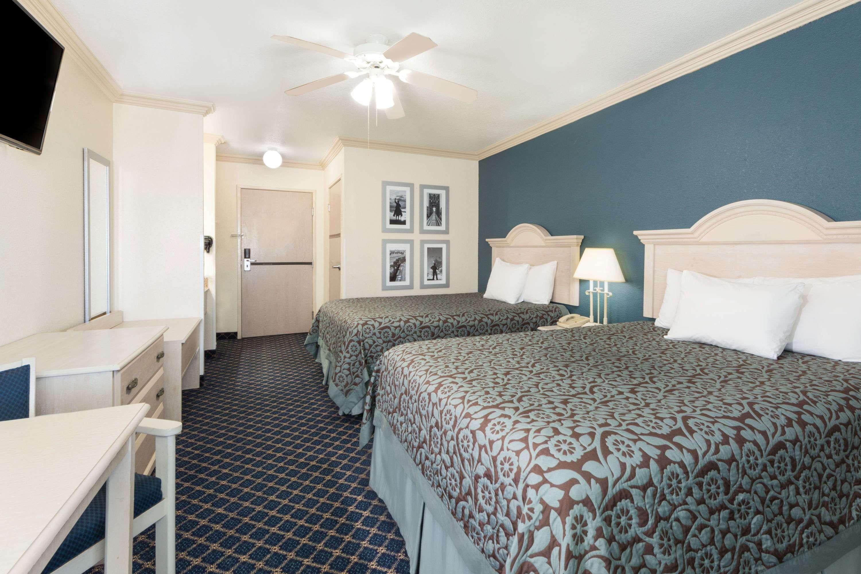 Double Two Queen Beds