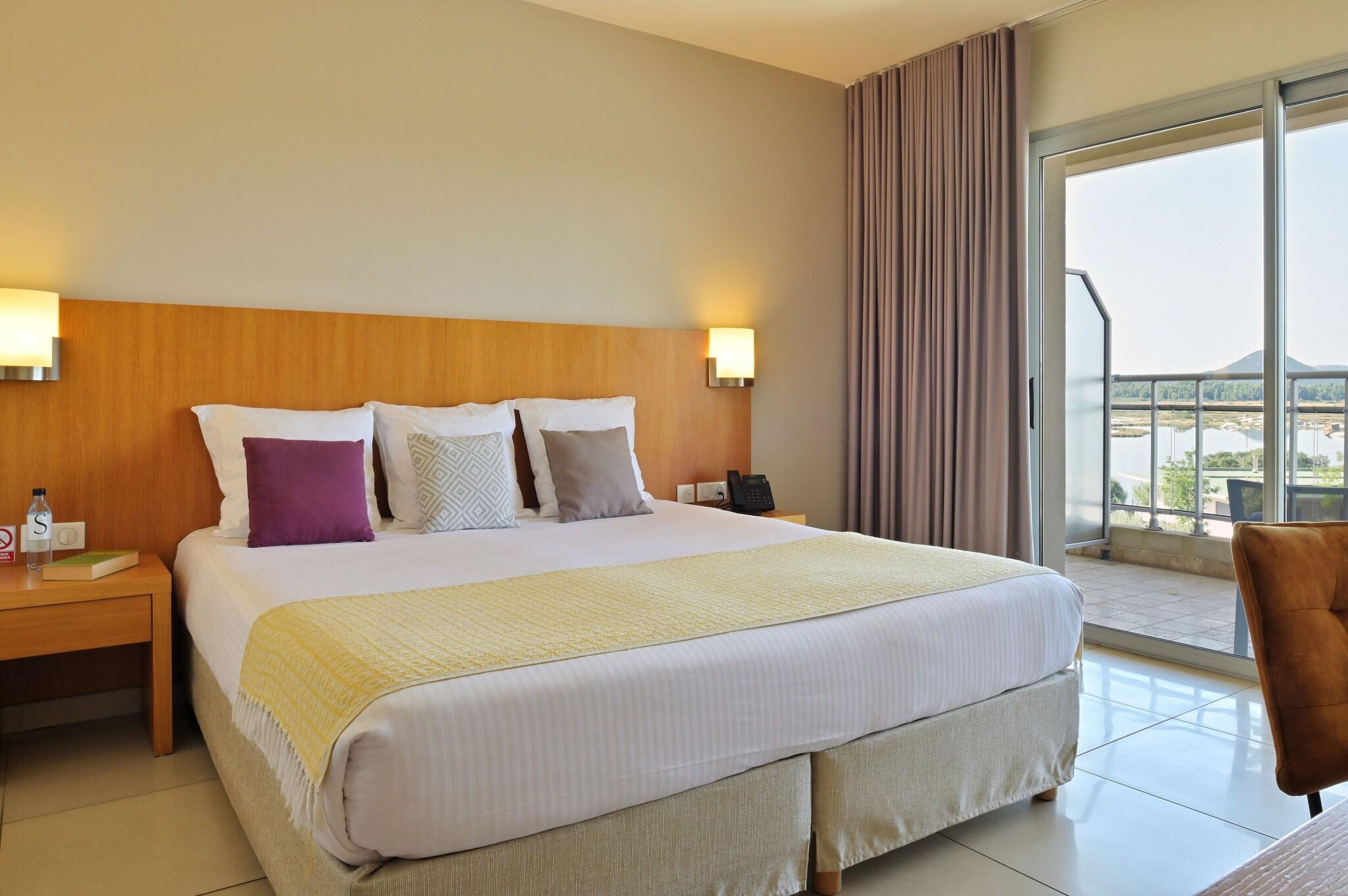 Double or Twin King Size Bed