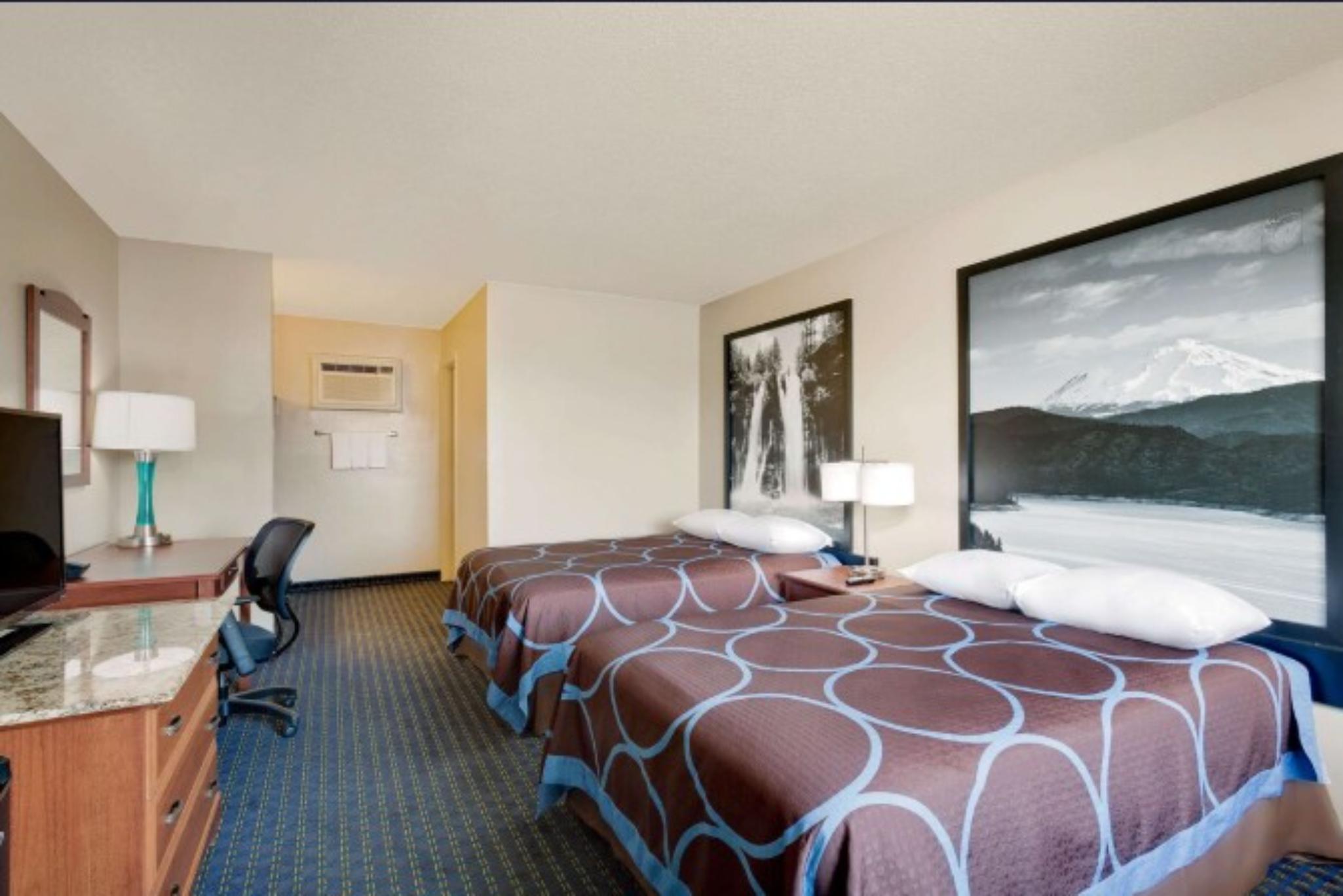 Double King Bed Non Smoking