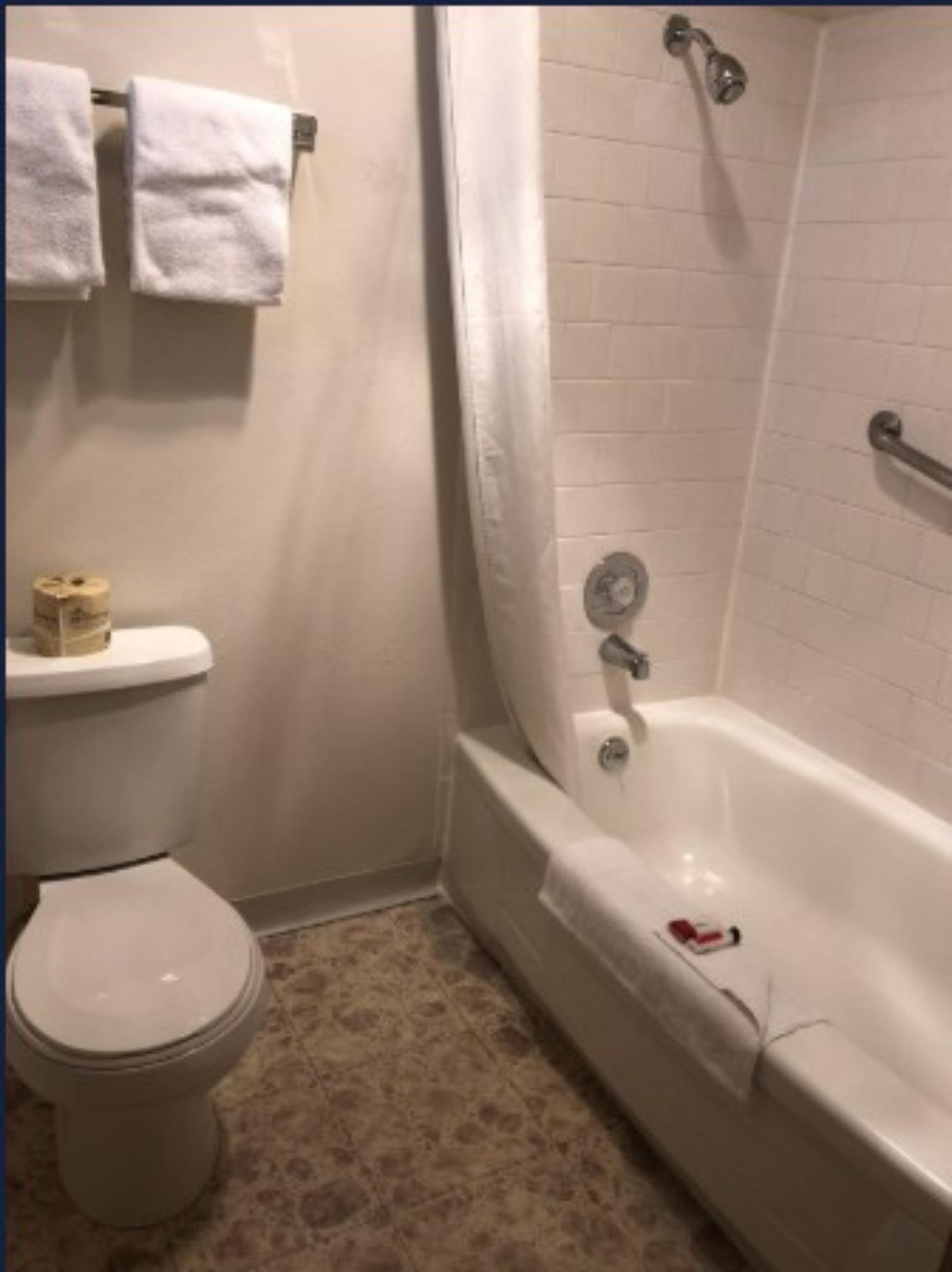 Double King Bed Non Smoking