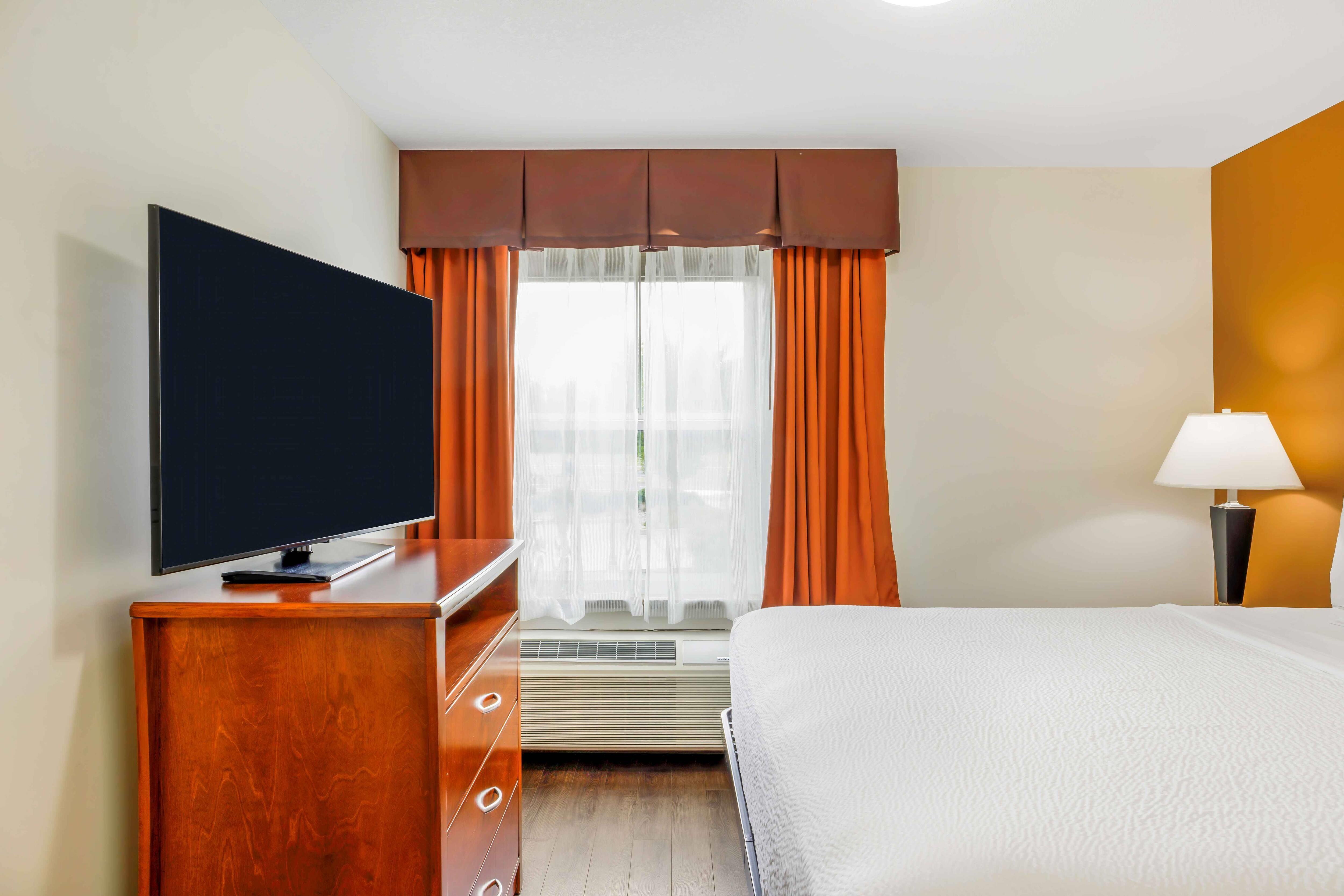 Studio King Bed Non Smoking