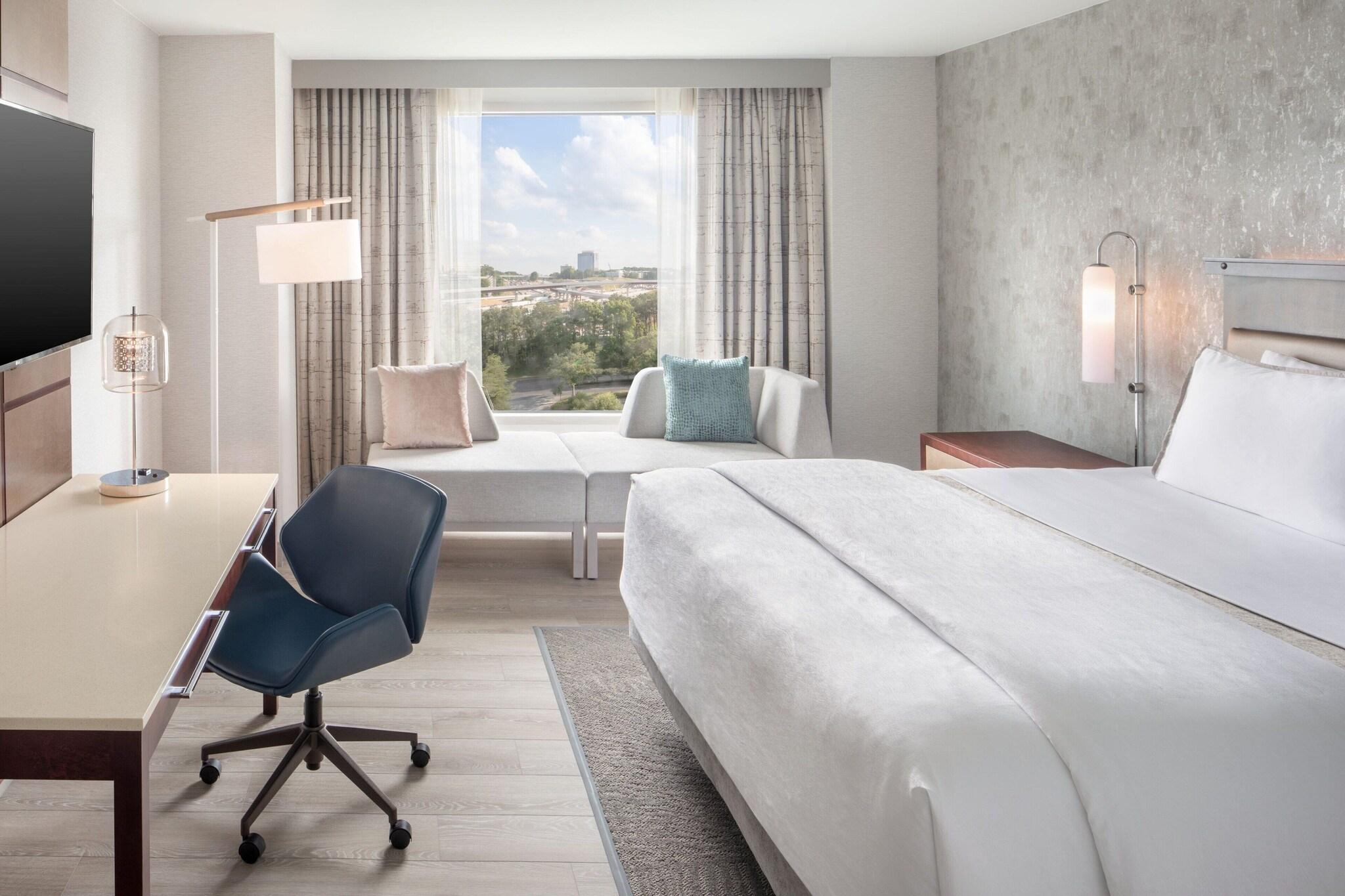 Double Executive King Bed