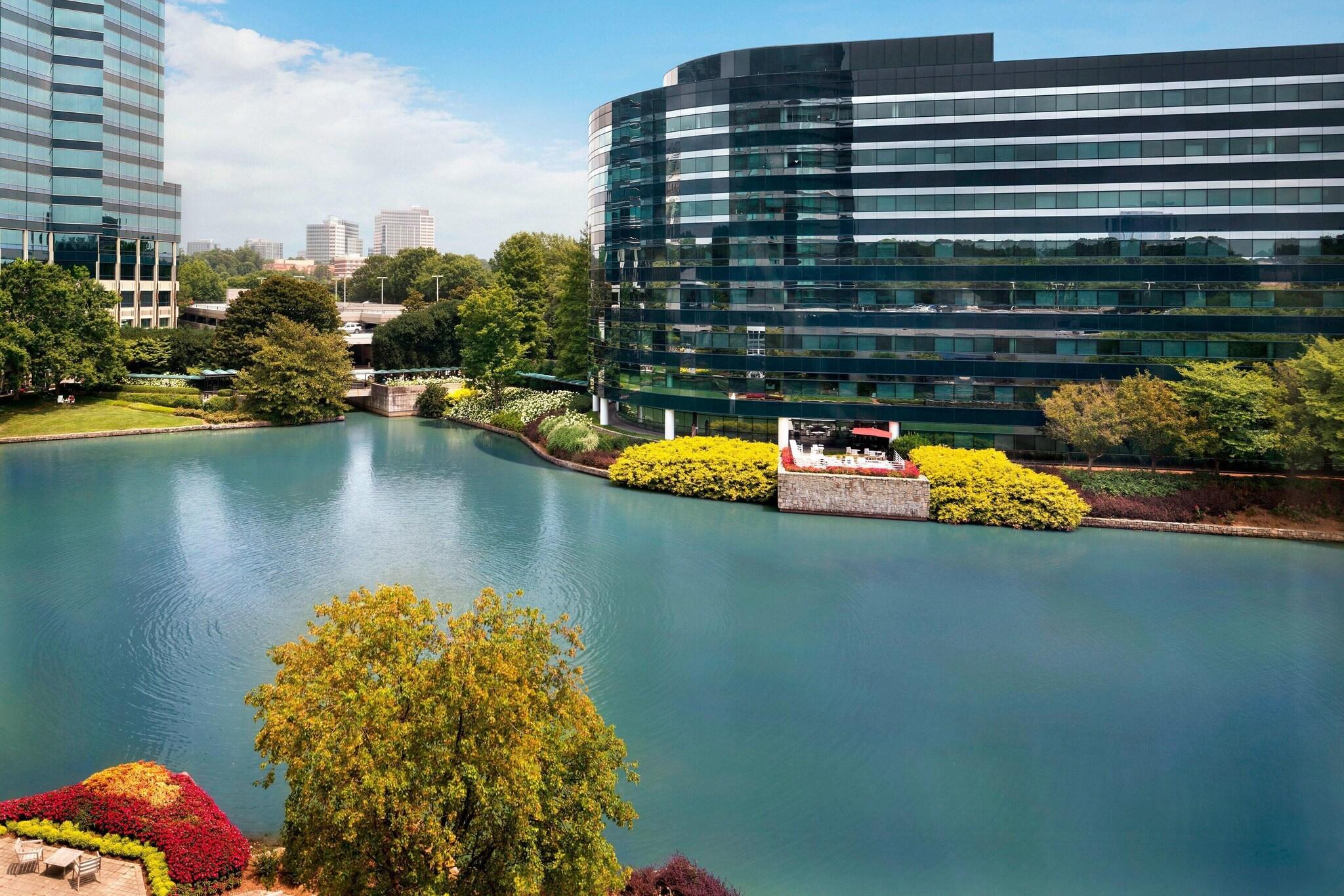 Junior Suite Lake View