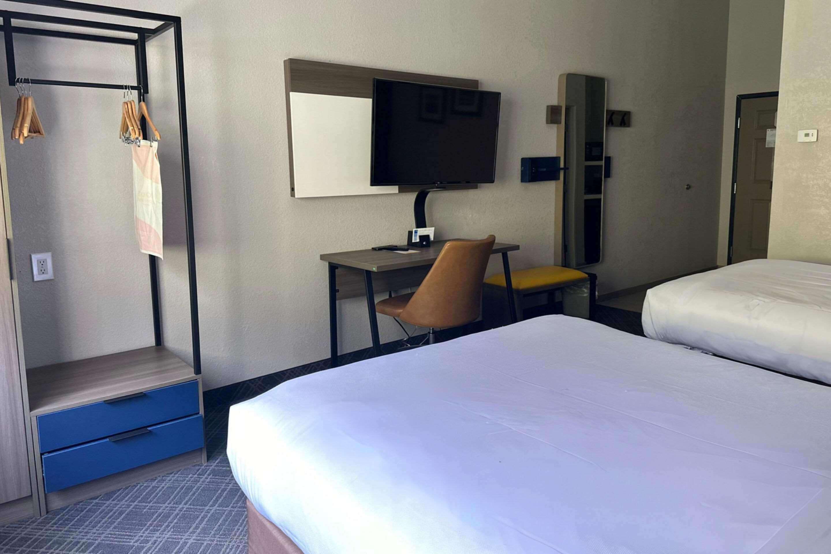 Double Two Queen Beds