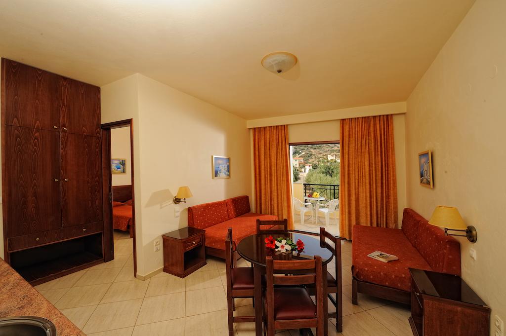 Apartment Capacity 4