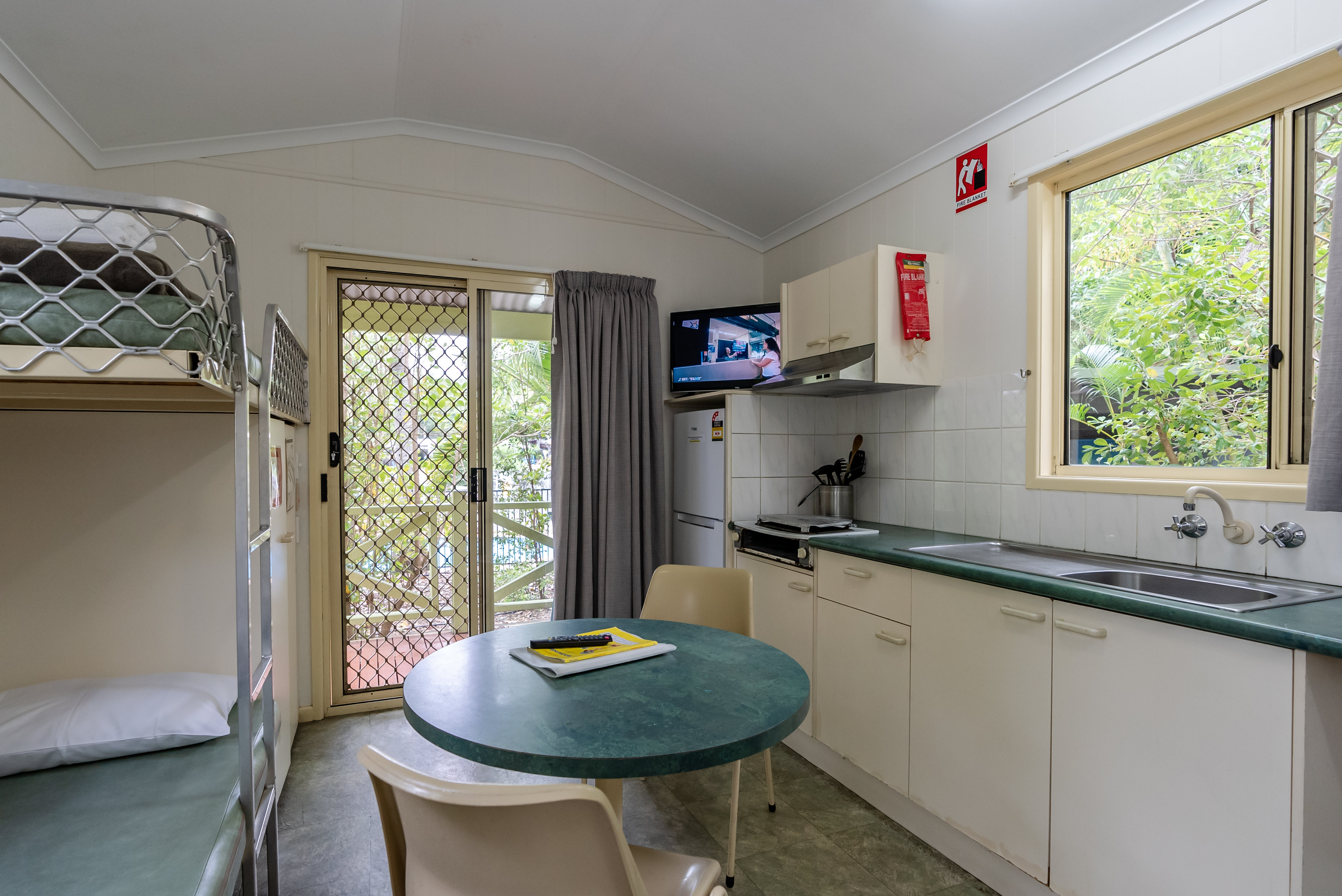 Cabin Classic Land View