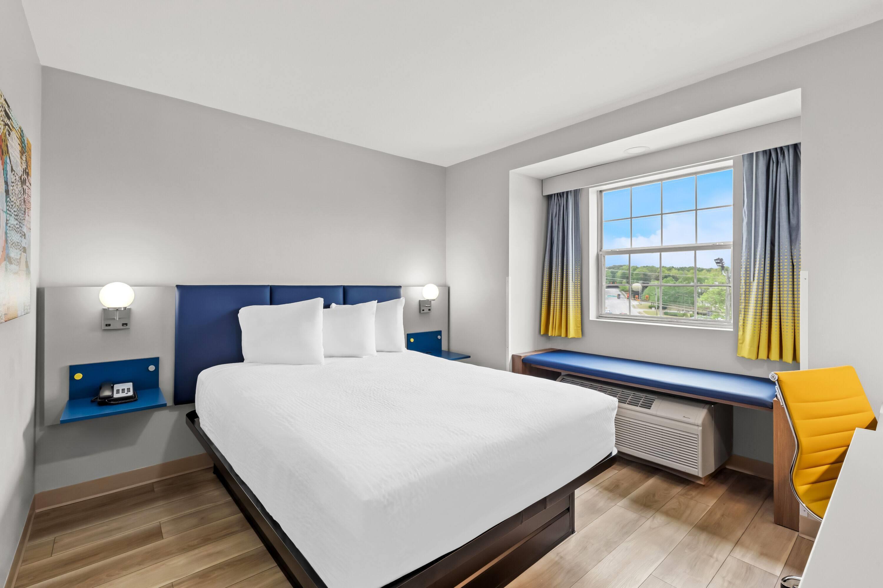 Double Queen Size Bed