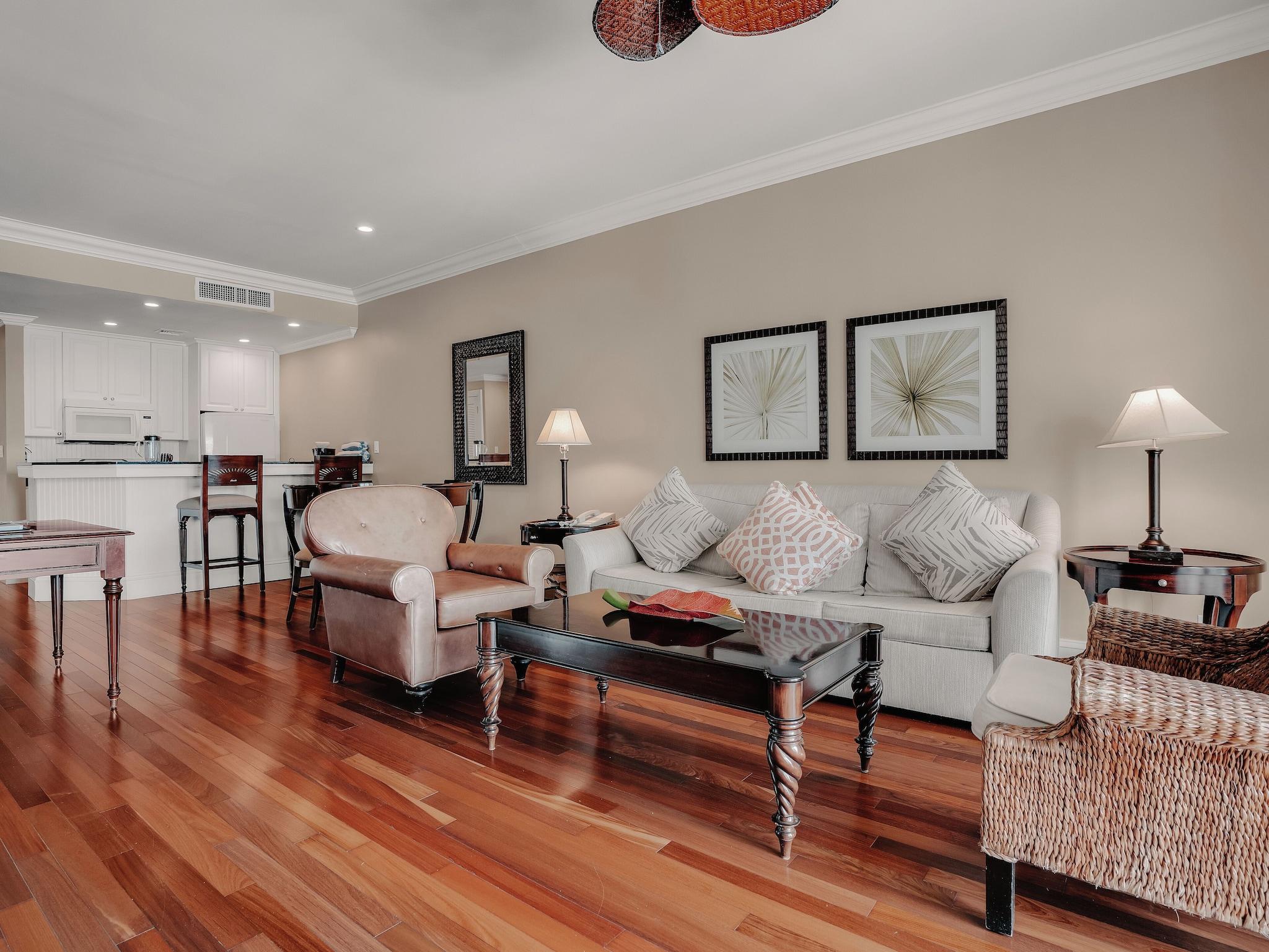 Suite King Bed One Bedroom 