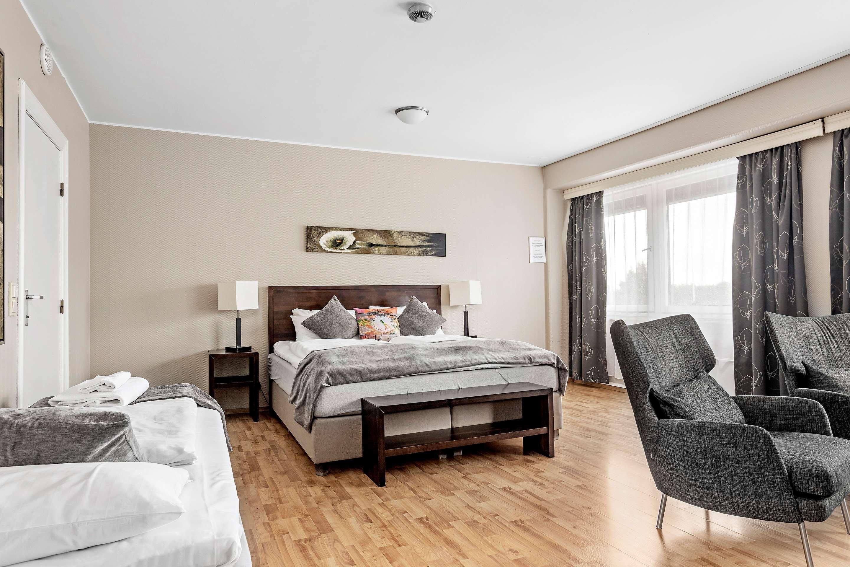 Suite King Bed Non Smoking