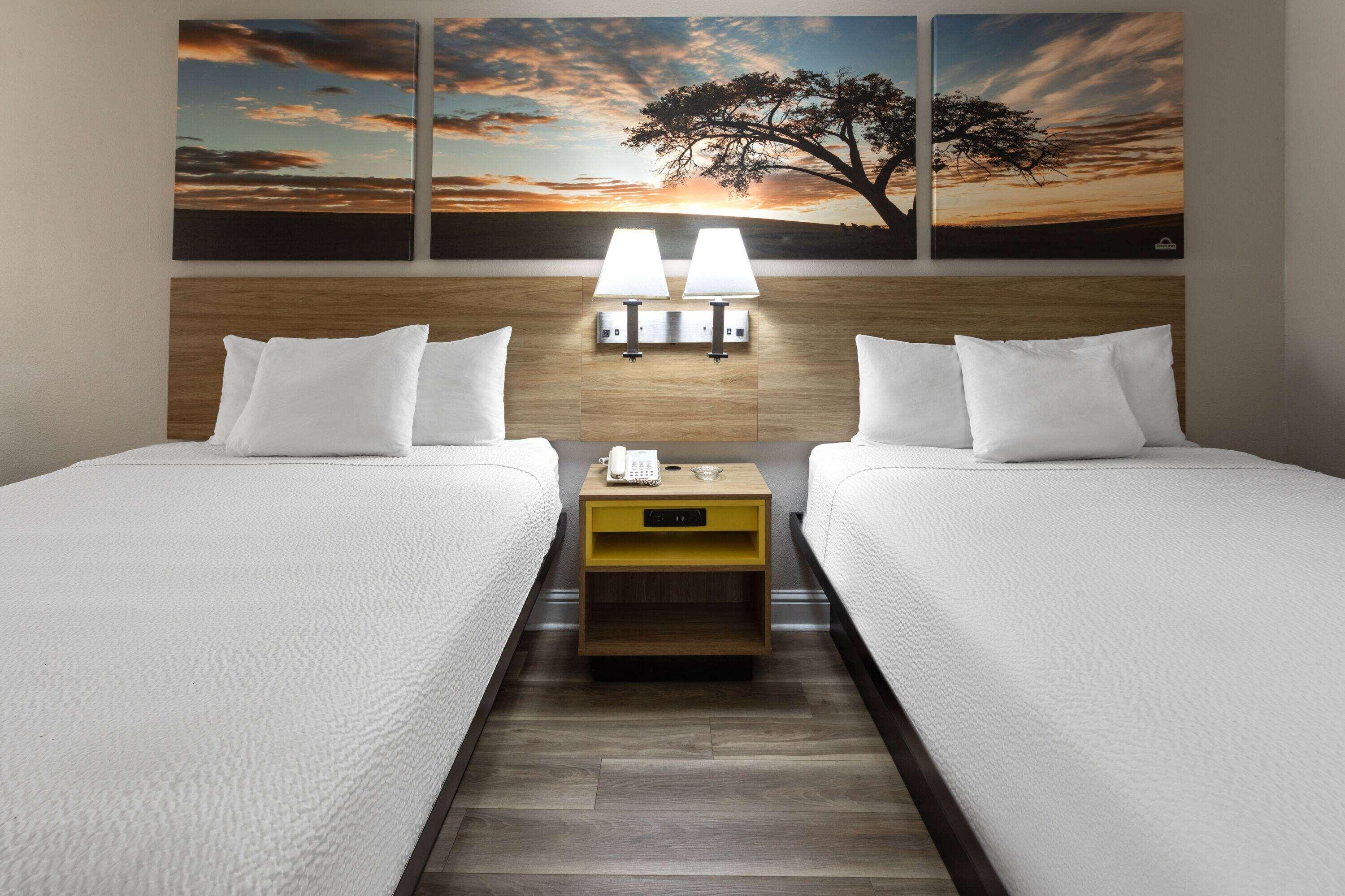 Quadruple Two Queen Beds