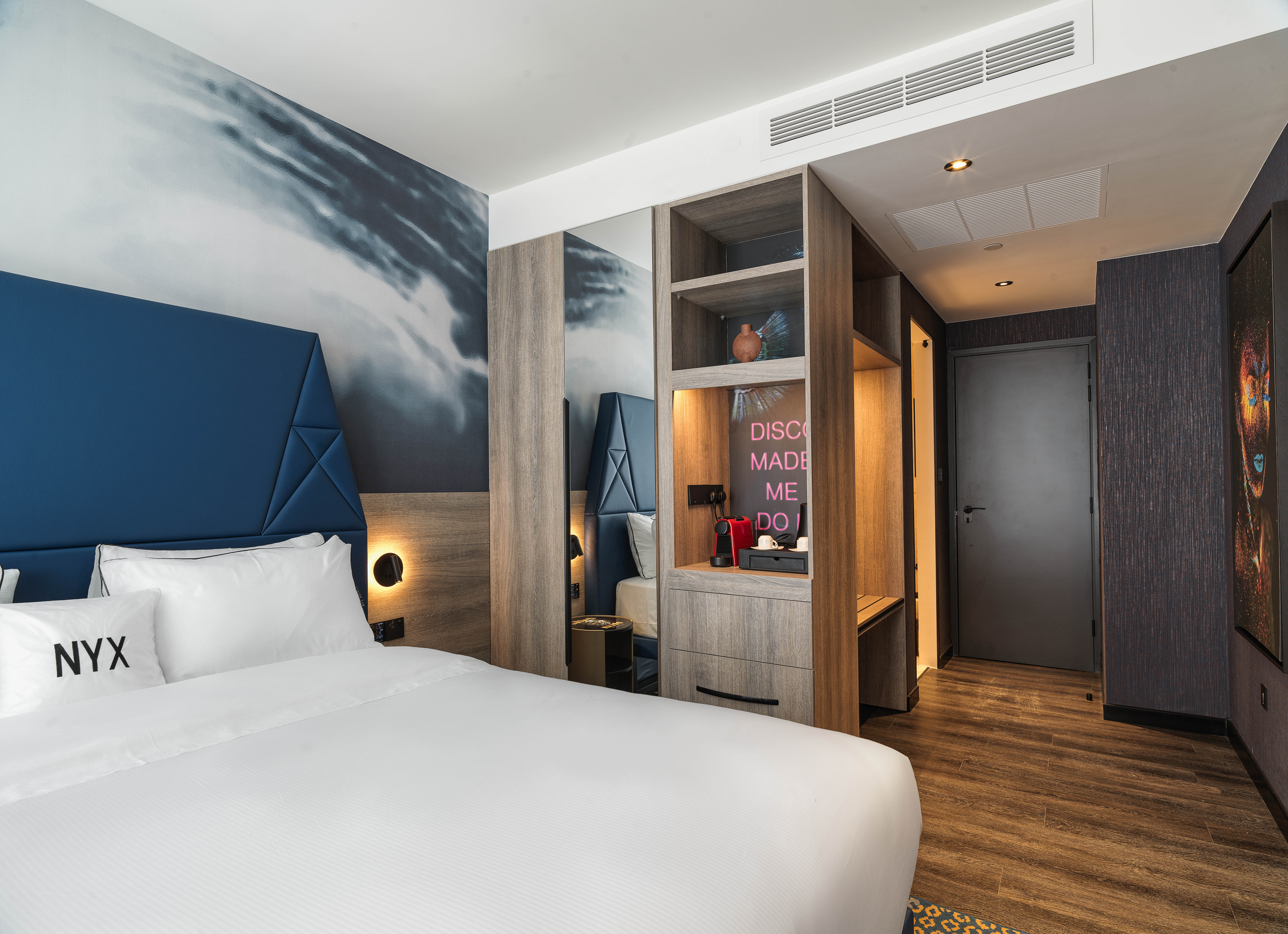 Double Partial Sea View