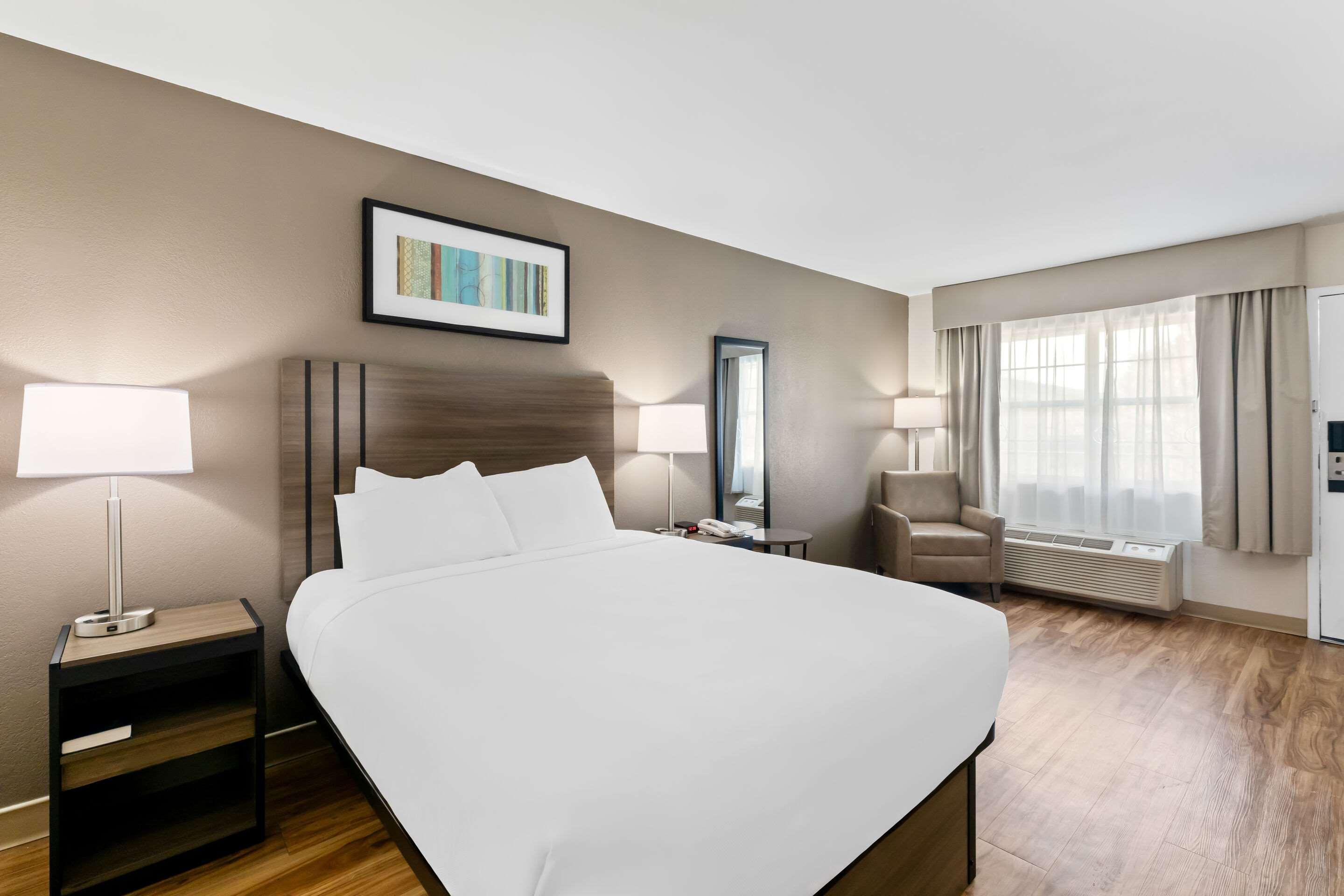 Double Queen Bed Non Smoking