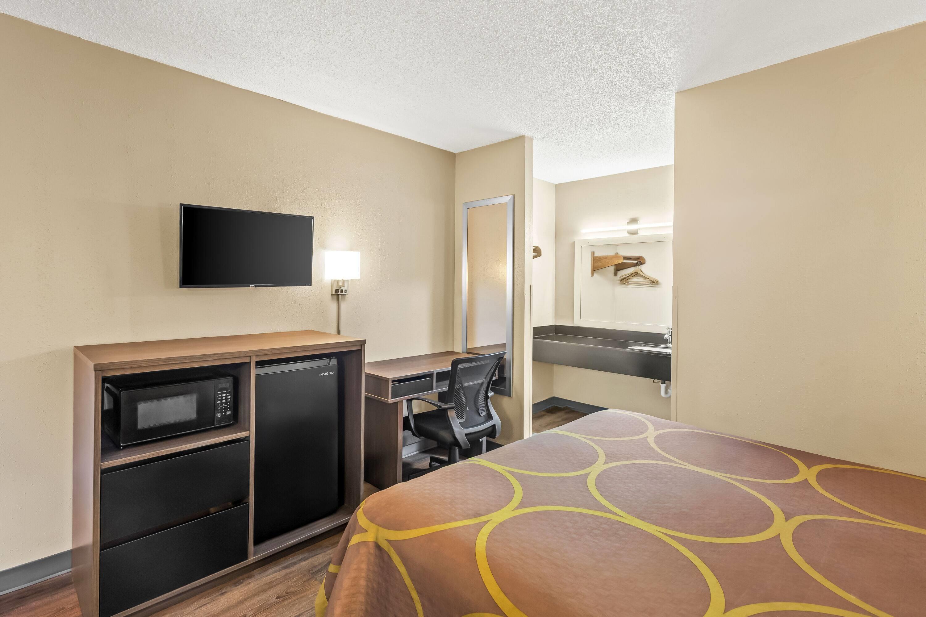 Double Queen Size Bed