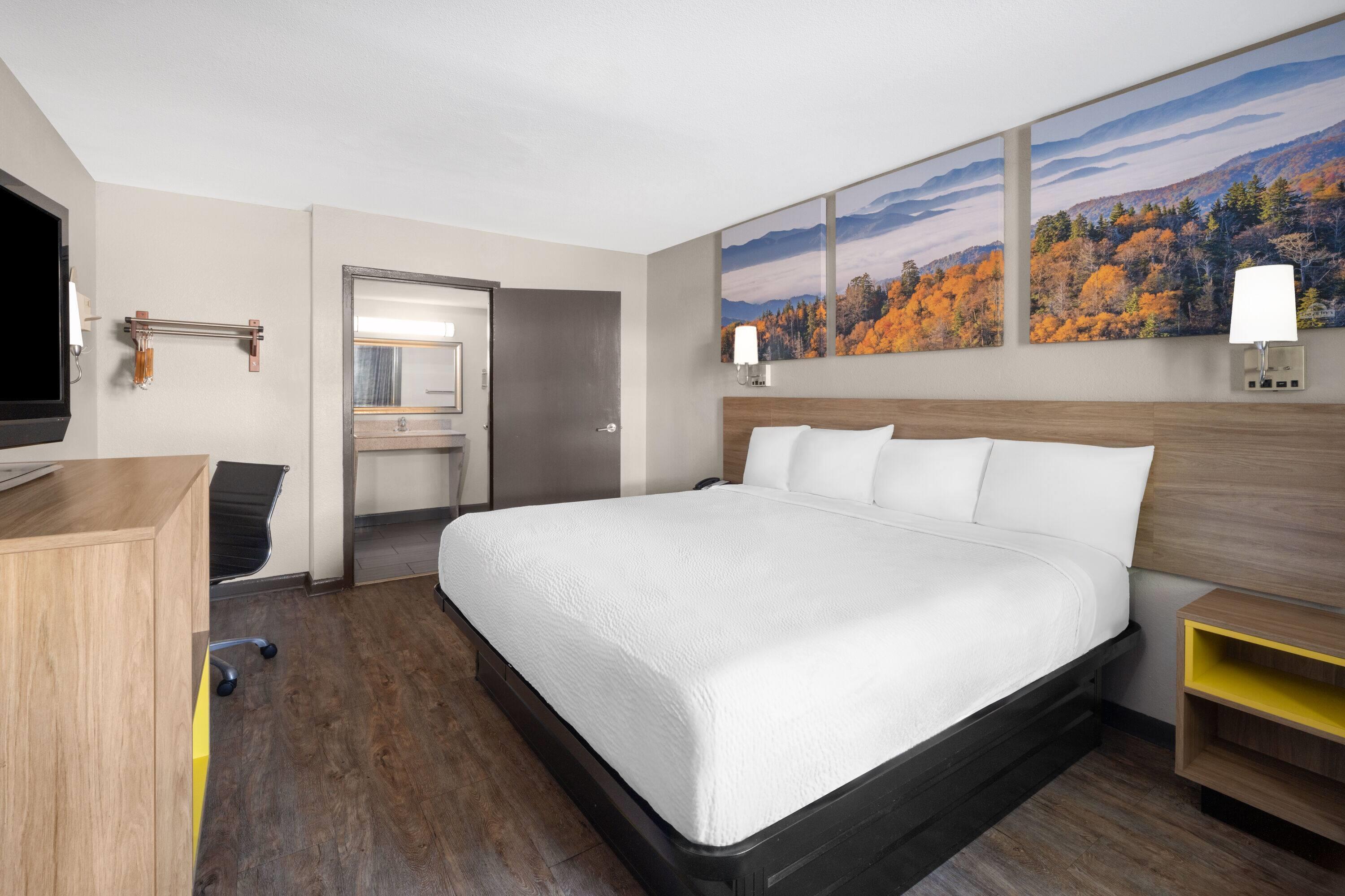 Double King Bed Non Smoking