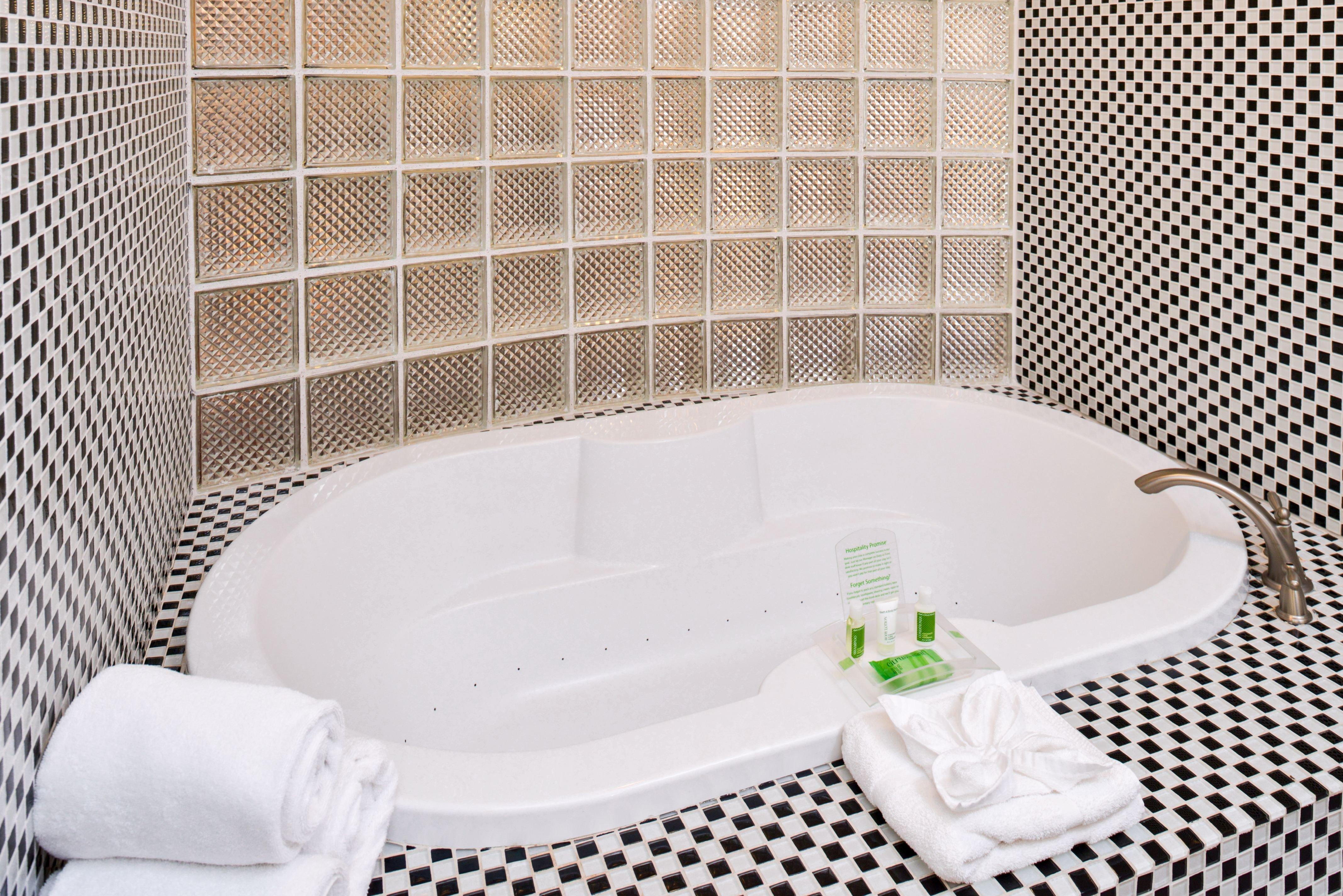 Suite King Bed One Bedroom 