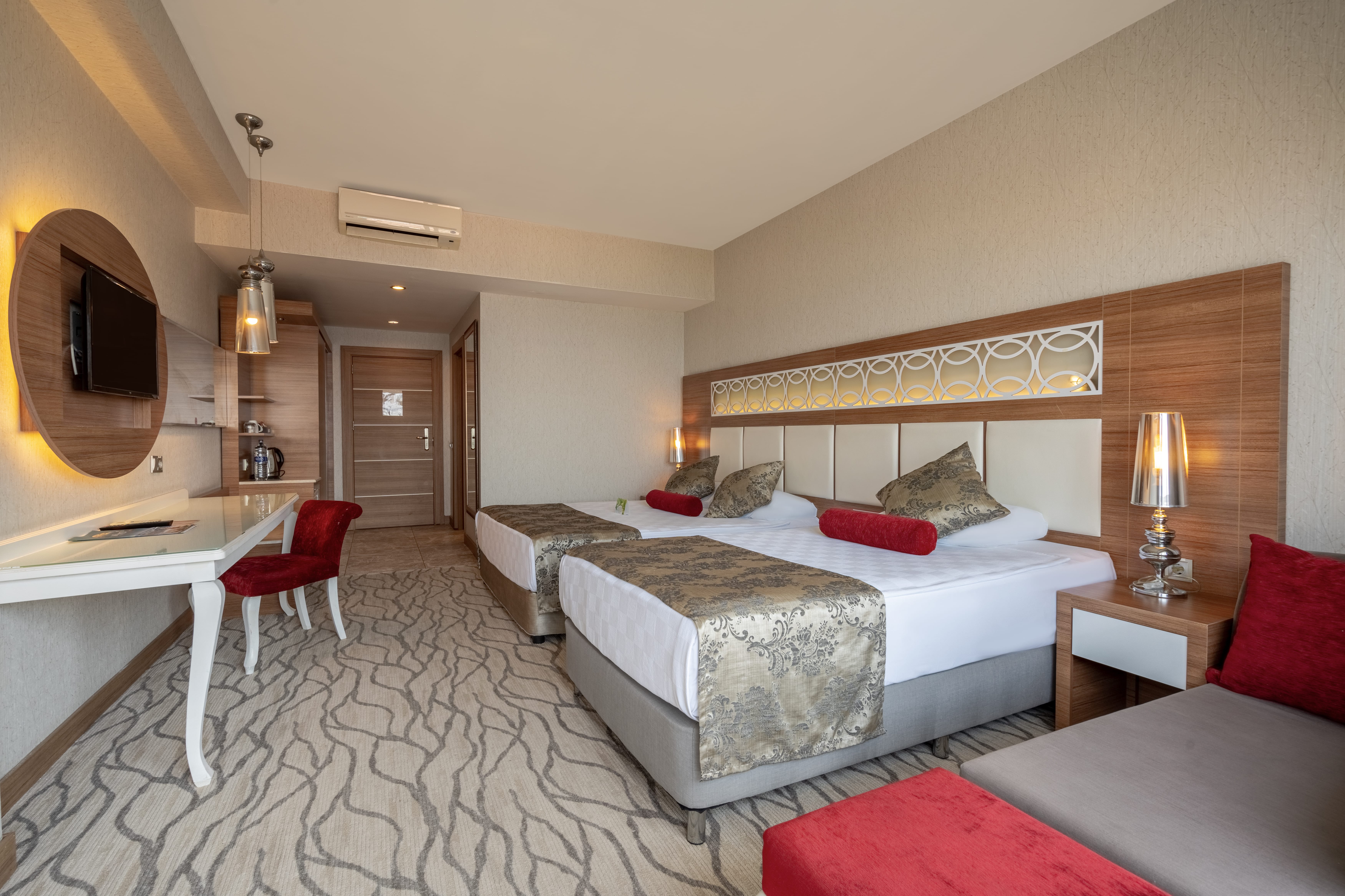 Double Single Economy