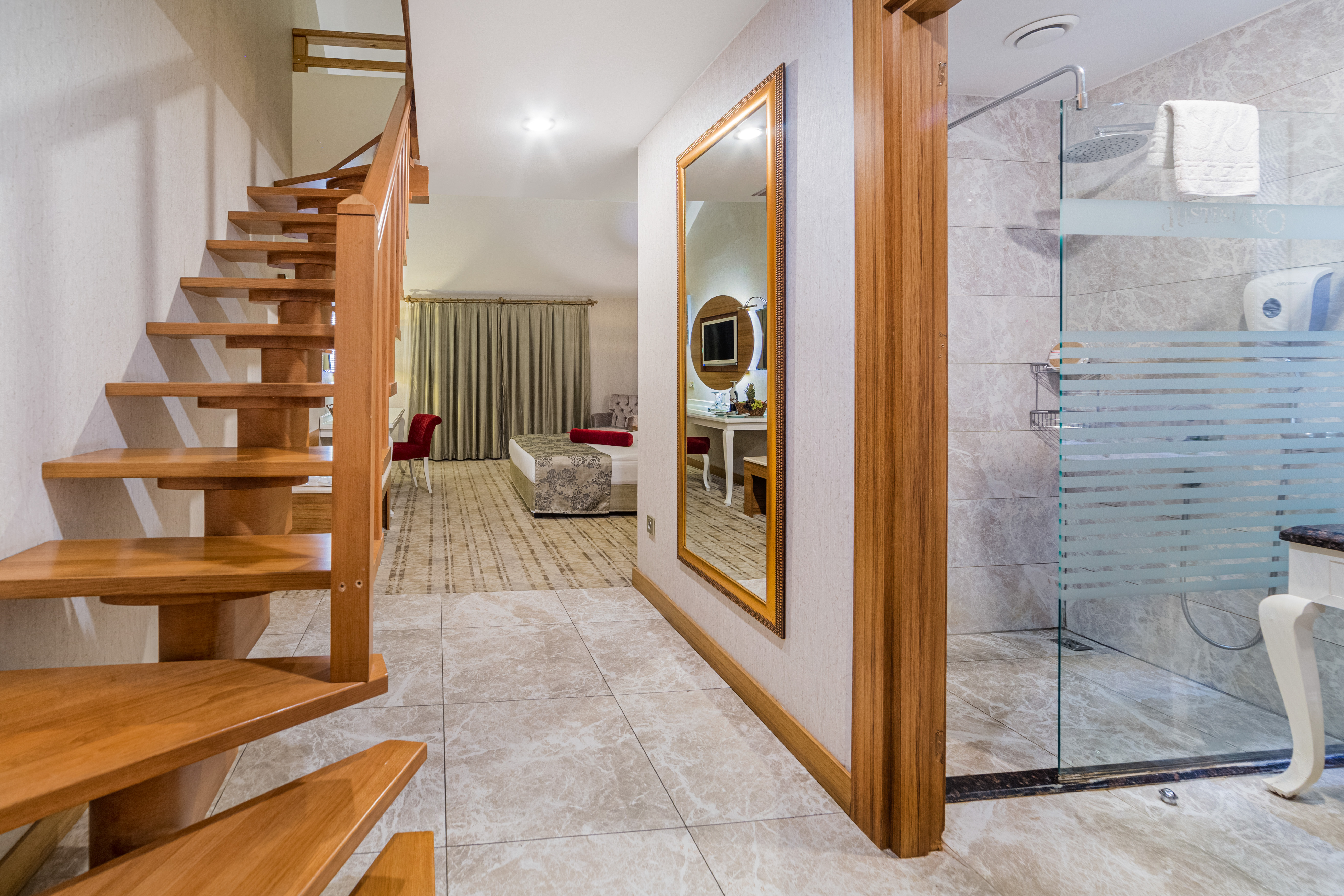 Family Room Connecting Room