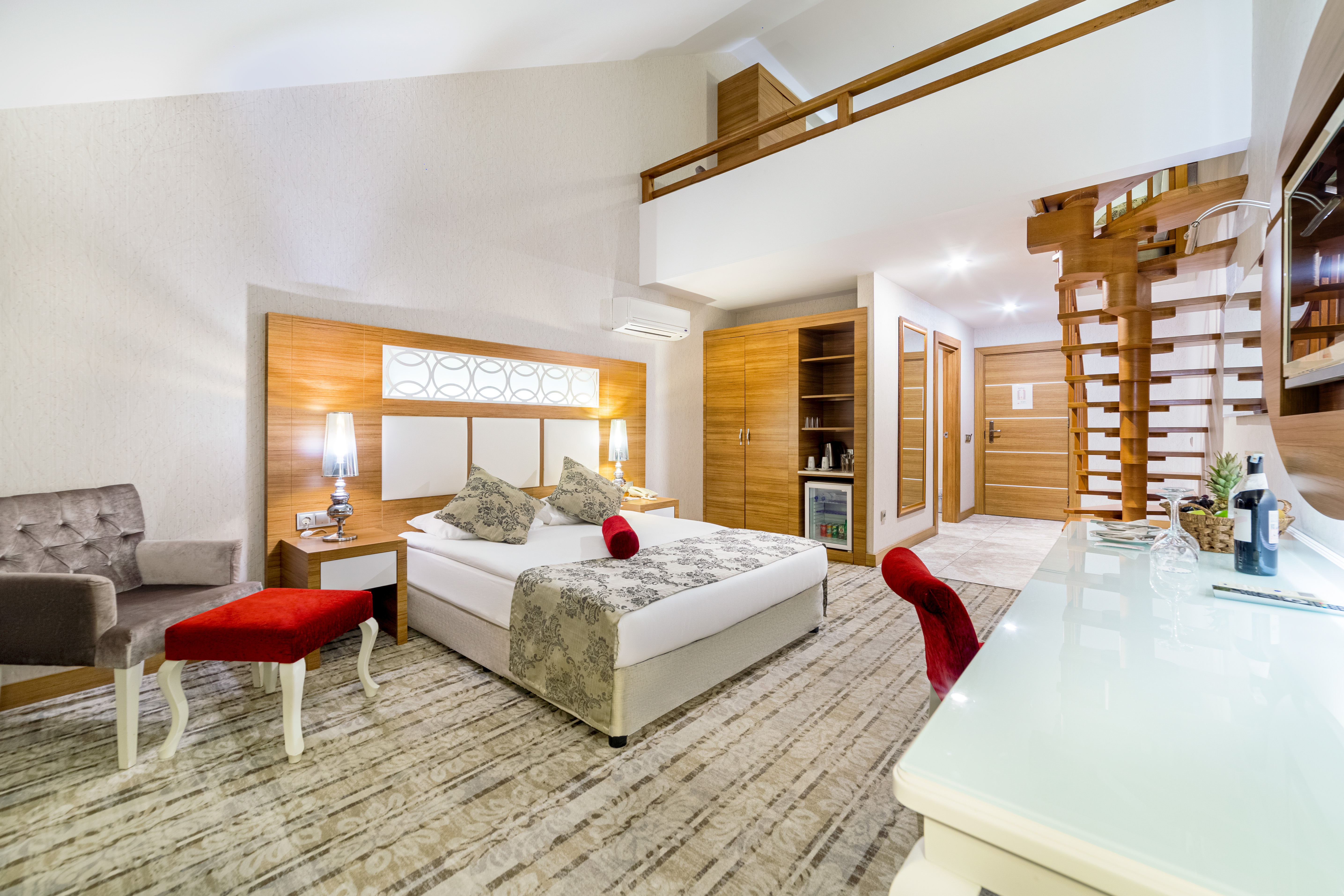 Family Room Connecting Room