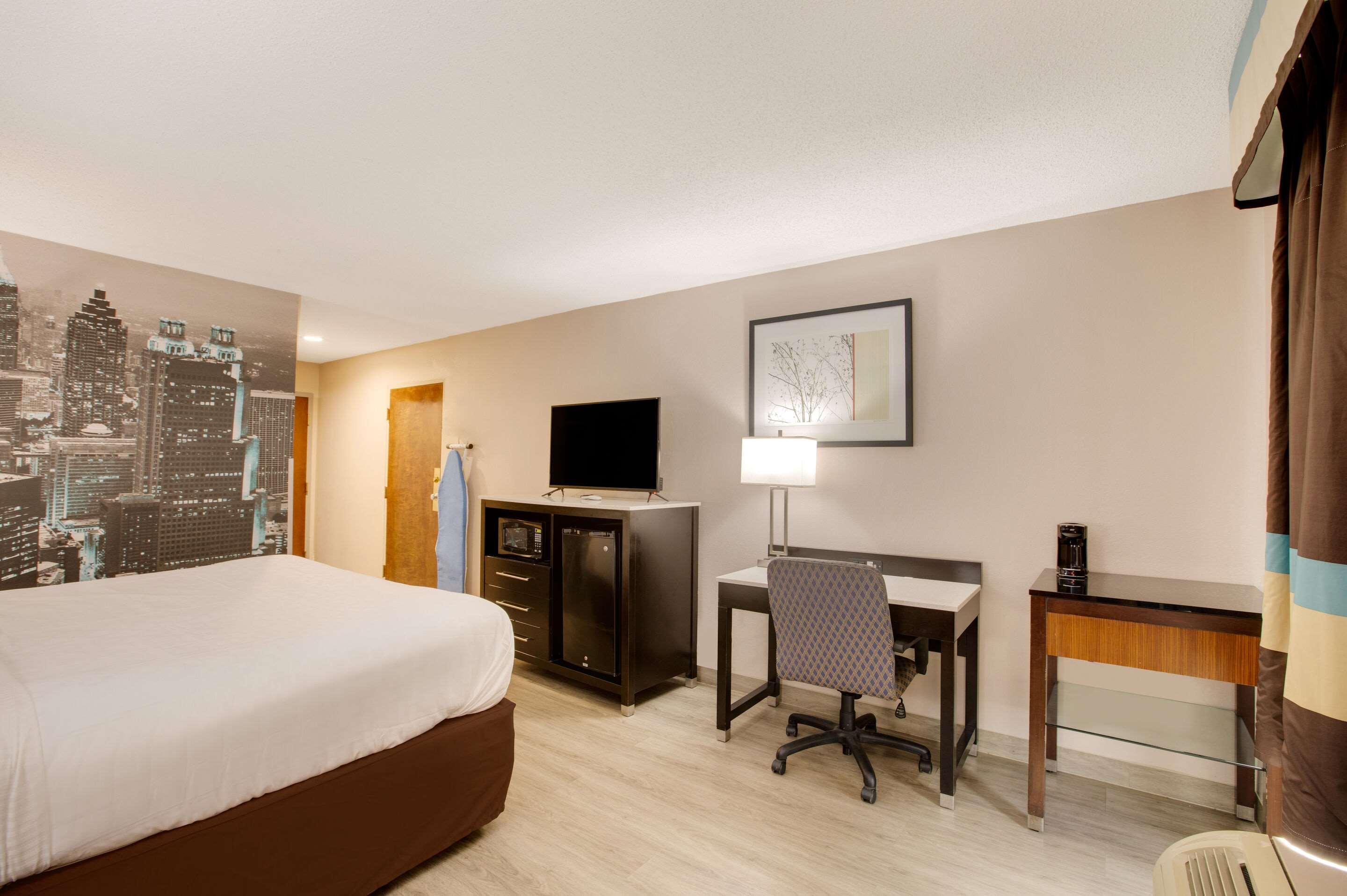 Double Accessible King Size Bed