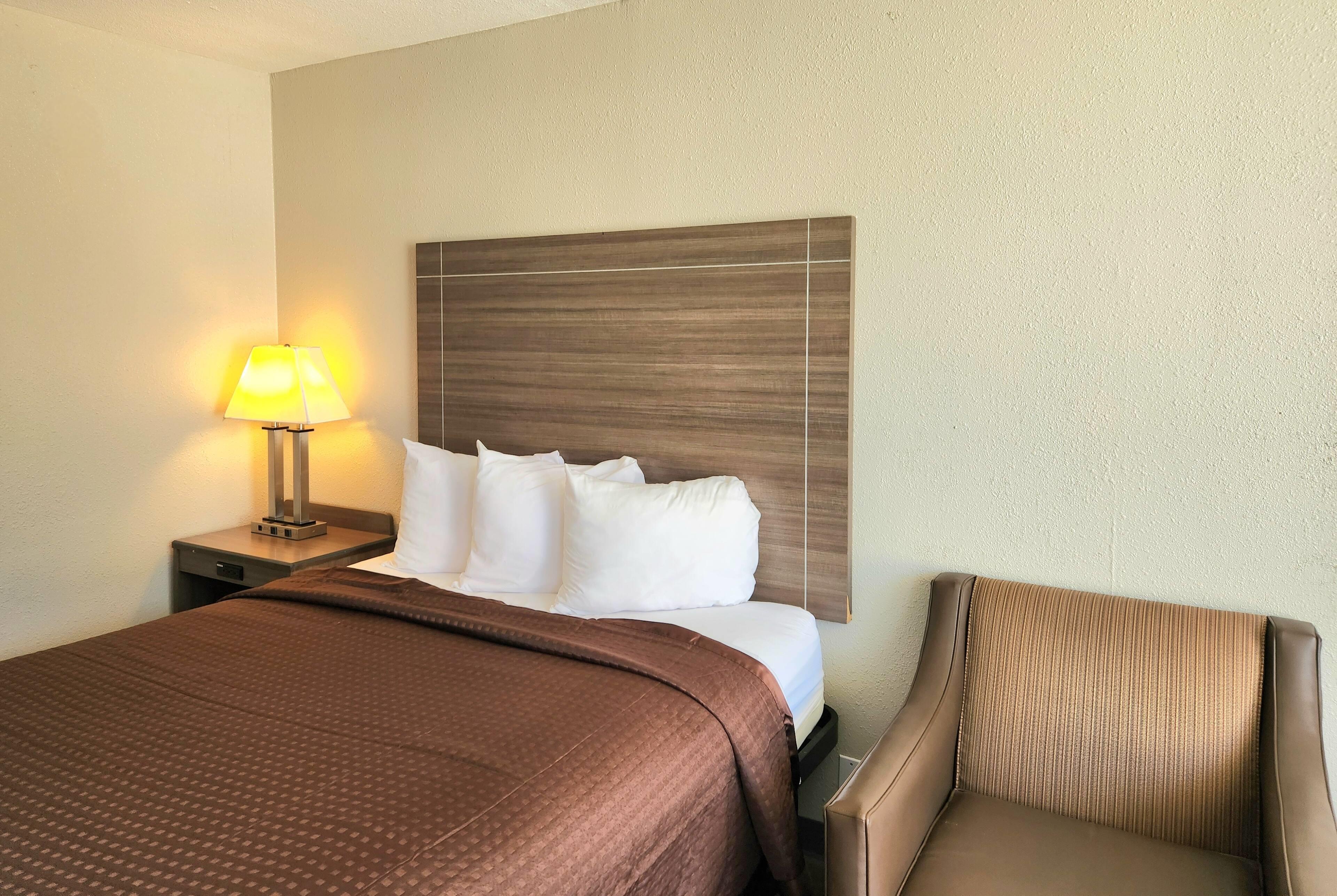 Double King Bed Non Smoking